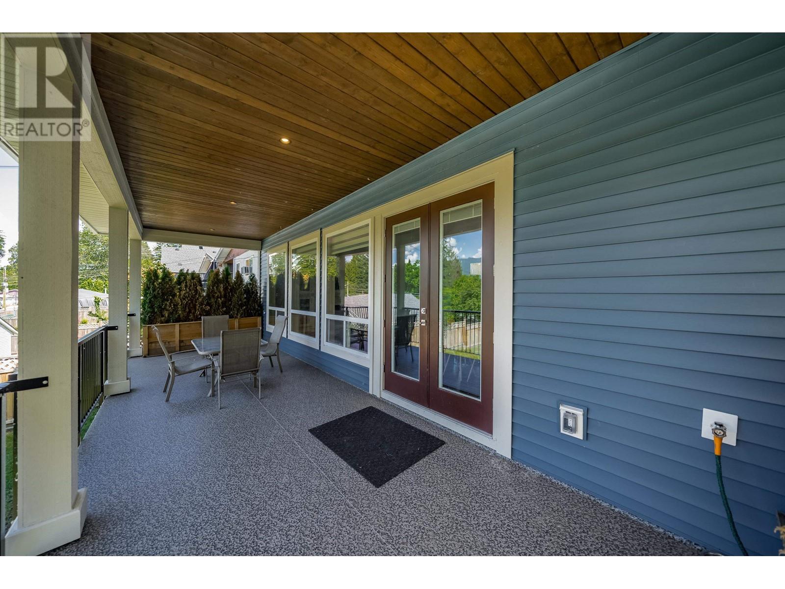 2106 St George Street, Port Moody, British Columbia  V3H 2E9 - Photo 36 - R2830331