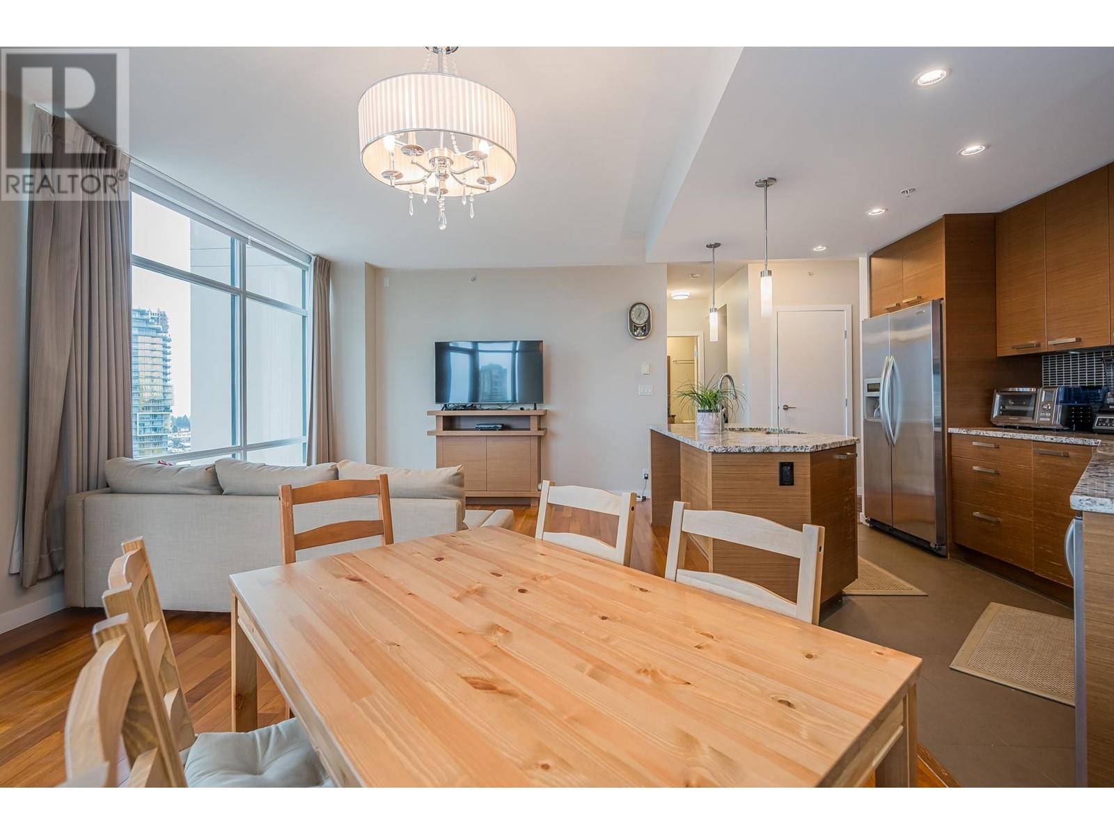 1505 6188 Wilson Avenue, Burnaby, British Columbia  V5H 0A5 - Photo 2 - R2826296
