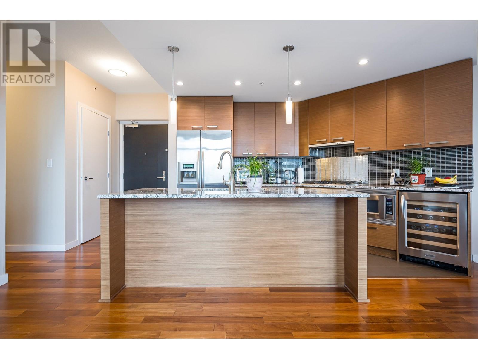 1505 6188 Wilson Avenue, Burnaby, British Columbia  V5H 0A5 - Photo 6 - R2826296