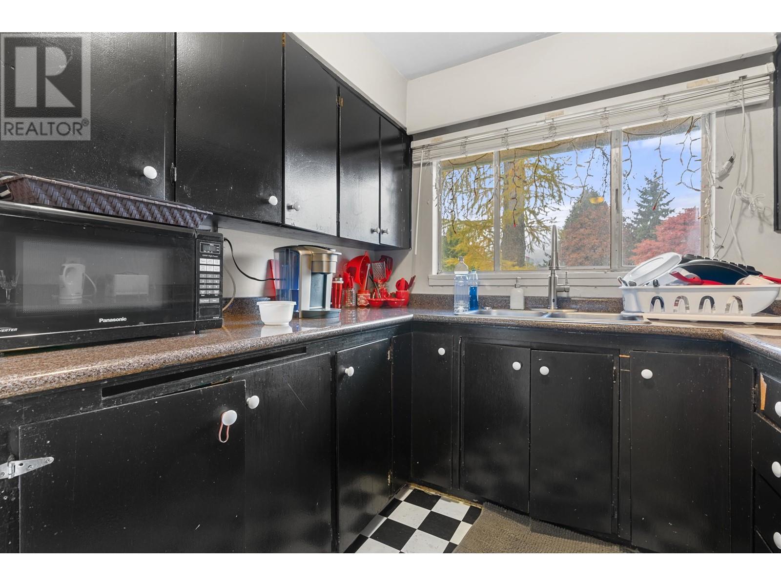 8420 Browngate Road, Richmond, British Columbia  V6X 1G8 - Photo 11 - R2830169