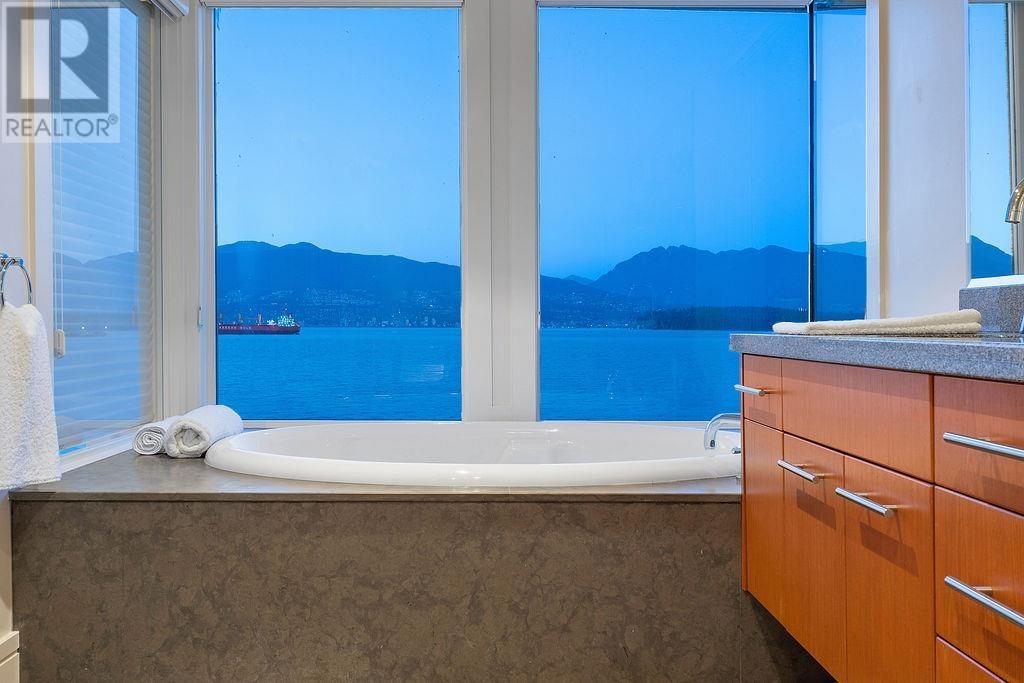 3141 Point Grey Road, Vancouver, British Columbia  V6K 1B3 - Photo 26 - R2821056