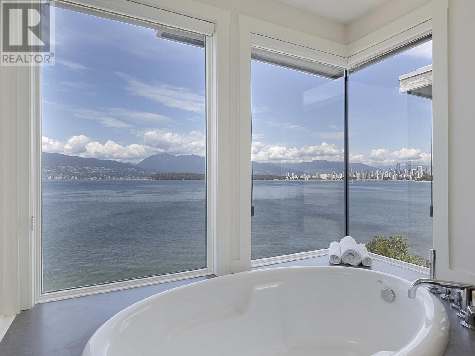 3141 Point Grey Road, Vancouver, British Columbia  V6K 1B3 - Photo 25 - R2821056