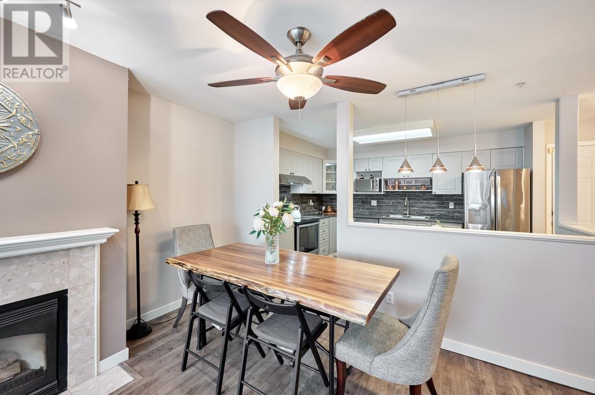 307 855 W 16th Street, North Vancouver, British Columbia  V7P 1R2 - Photo 6 - R2819956