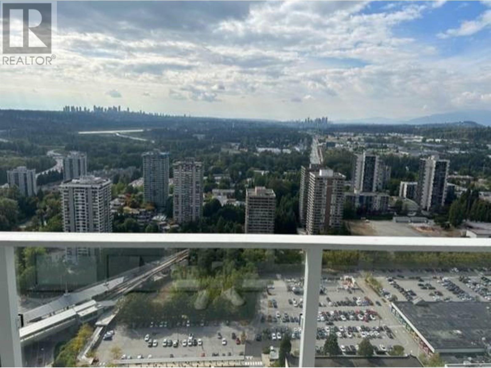 35** 3833 Evergreen Place, Burnaby, British Columbia  V3J 0M2 - Photo 3 - R2830337