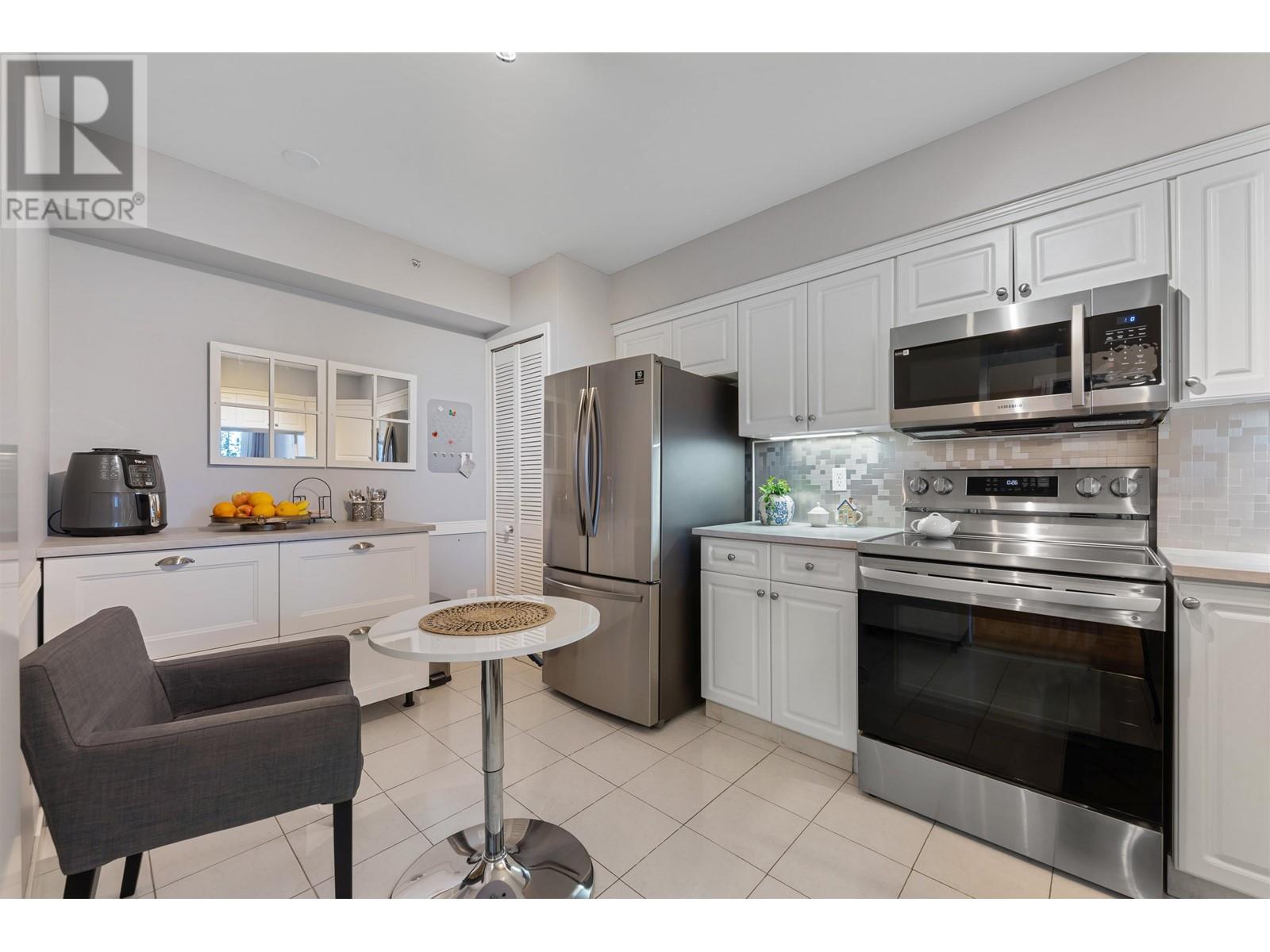 906 1180 Pinetree Way, Coquitlam, British Columbia  V3B 7L2 - Photo 7 - R2819190