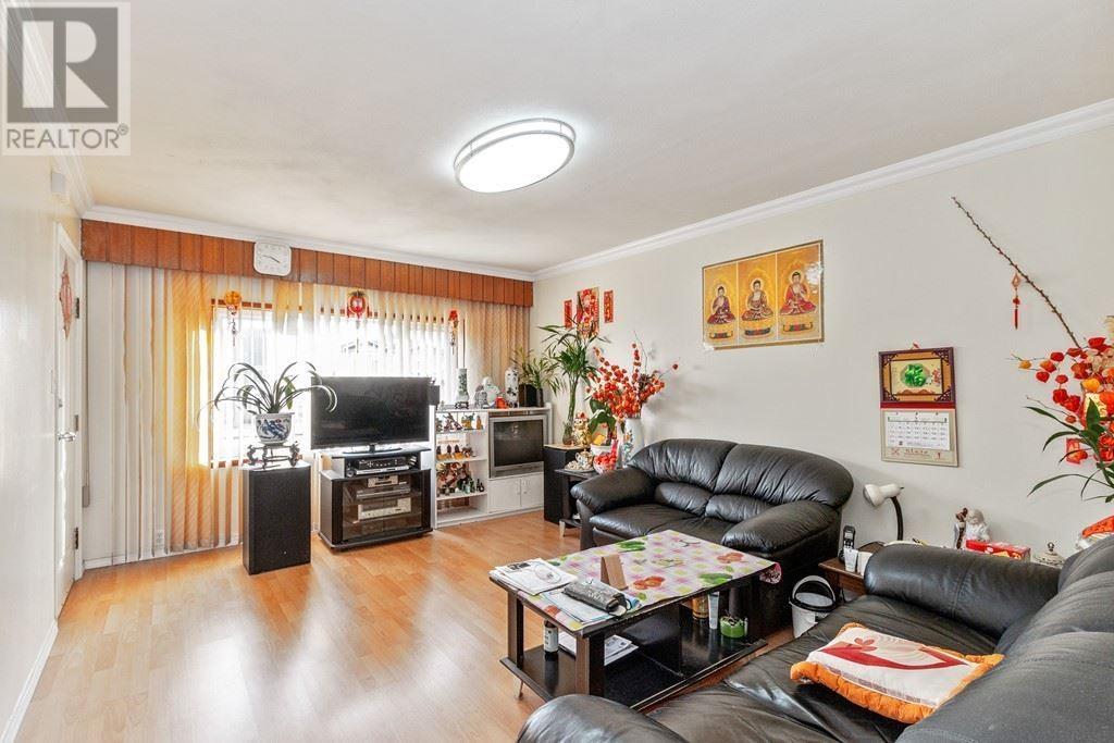 3335 E 29th Avenue, Vancouver, British Columbia  V5R 1W7 - Photo 4 - R2830332