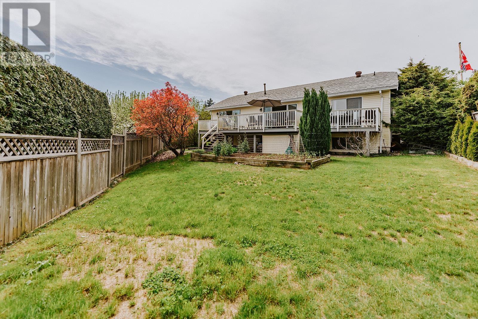 502 Eaglecrest Drive, Gibsons, British Columbia  V0N 1V8 - Photo 35 - R2830341