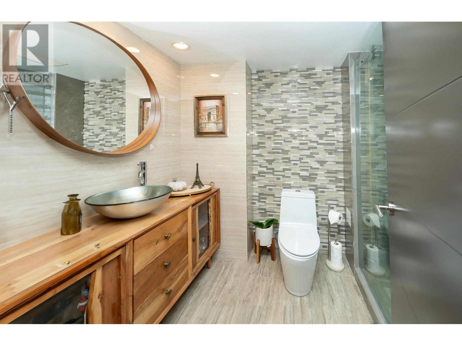 704 1250 Quayside Drive, New Westminster, British Columbia  V3M 6E2 - Photo 13 - R2827411