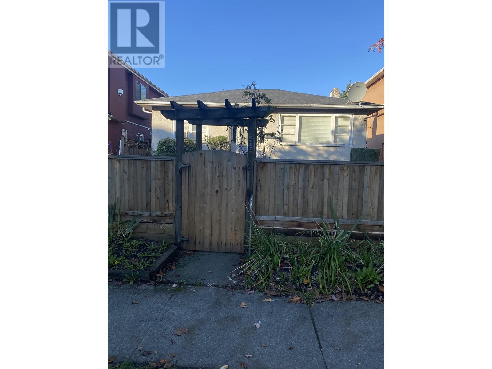 265 E 51st Avenue, Vancouver, British Columbia  V5X 1C4 - Photo 4 - R2829055
