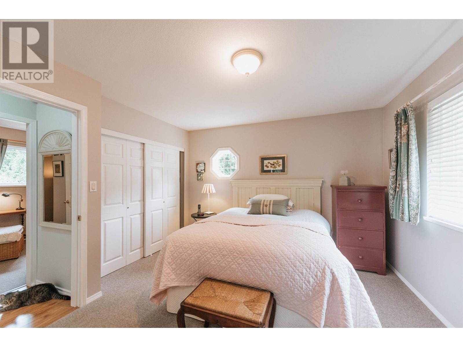 2639 Lower Road, Roberts Creek, British Columbia  V0N 2W4 - Photo 15 - R2830348