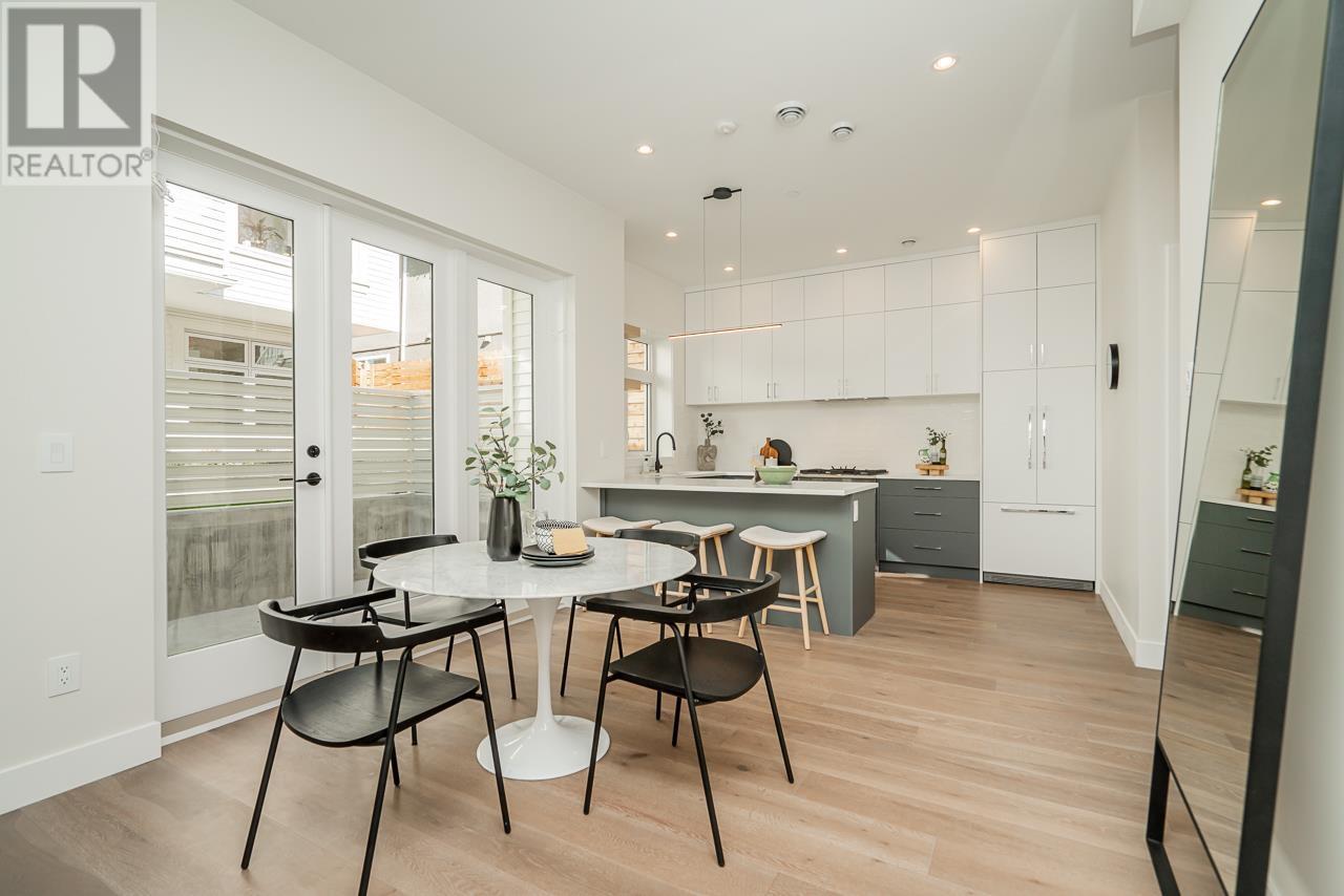 2690 E 8th Avenue, Vancouver, British Columbia  V5M 1W5 - Photo 14 - R2824323