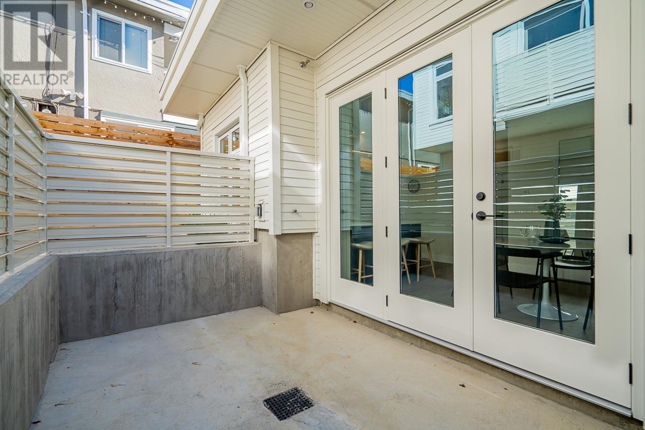2690 E 8th Avenue, Vancouver, British Columbia  V5M 1W5 - Photo 16 - R2824323