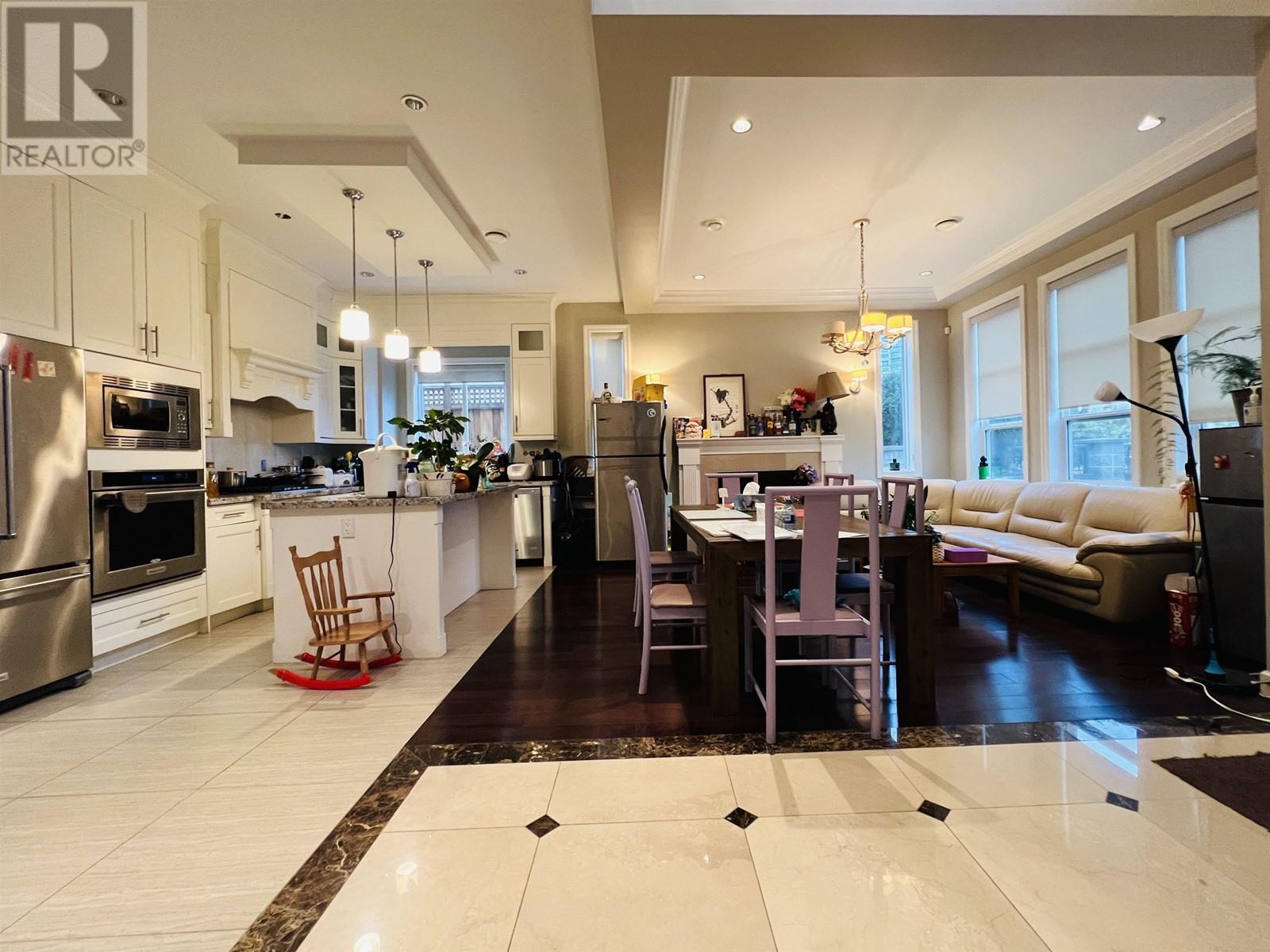 5650 Elsom Avenue, Burnaby, British Columbia  V5H 2Z9 - Photo 10 - R2814555