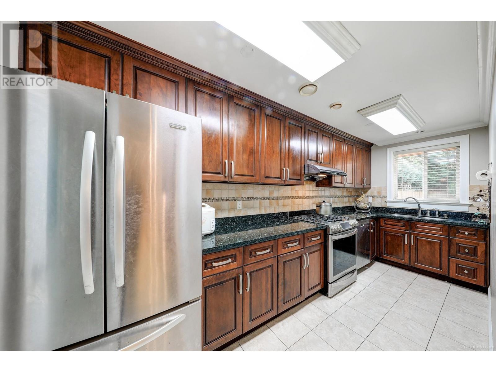 8426 Francis Road, Richmond, British Columbia  V6Y 1A6 - Photo 13 - R2820653