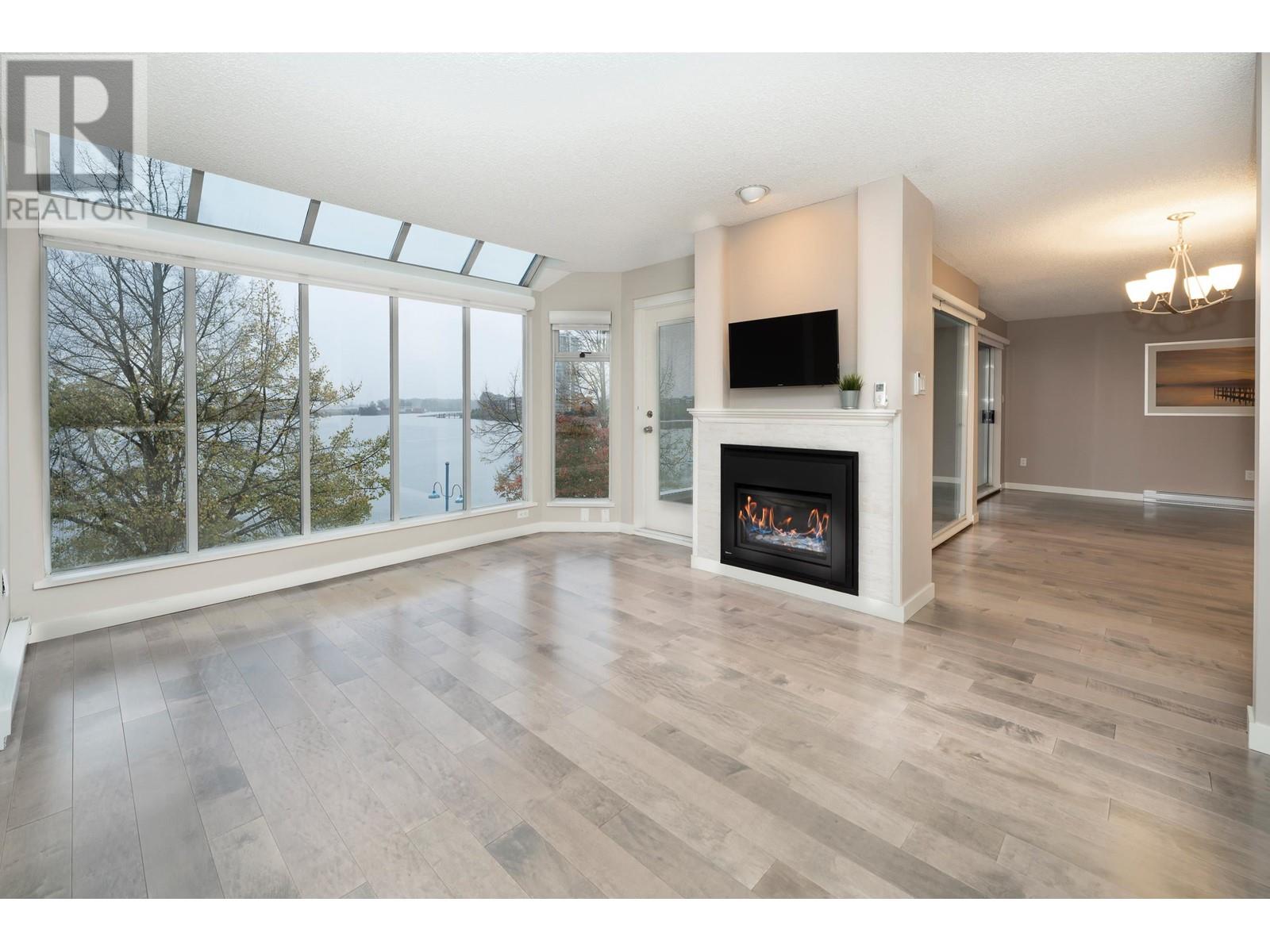 306 31 Reliance Court, New Westminster, British Columbia  V3M 6C6 - Photo 12 - R2825605
