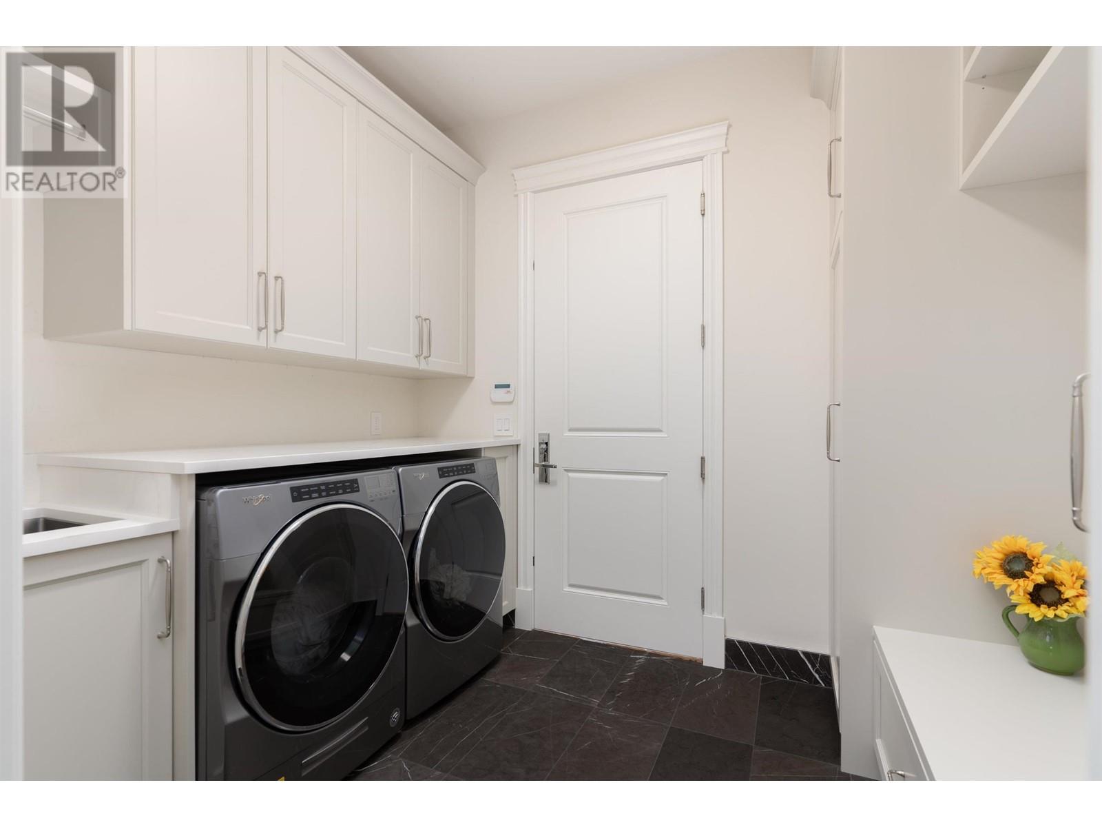 405 Southborough Drive, West Vancouver, British Columbia  V7S 1M3 - Photo 24 - R2824651