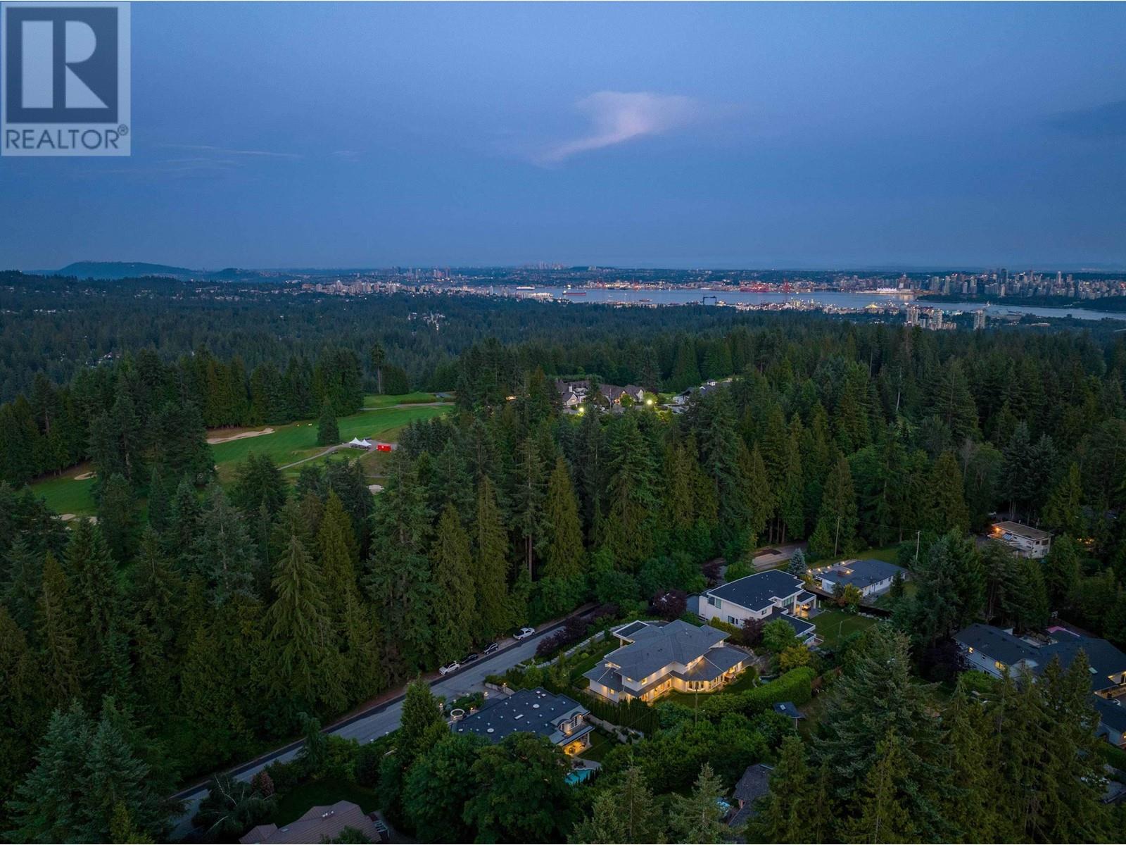 405 Southborough Drive, West Vancouver, British Columbia  V7S 1M3 - Photo 4 - R2824651