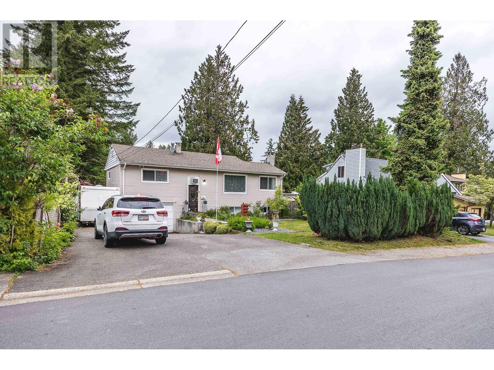 23001 126 Avenue, Maple Ridge, British Columbia  V2X 4P4 - Photo 3 - R2813525
