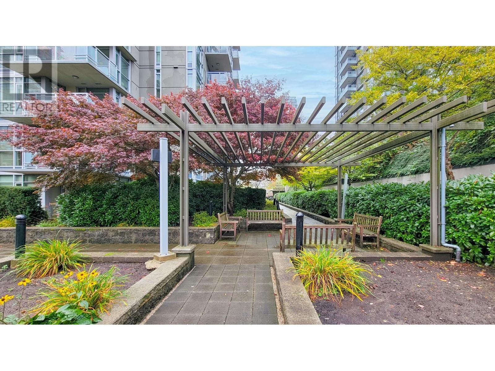 605 3008 Glen Drive, Coquitlam, British Columbia  V3B 0J5 - Photo 31 - R2824996
