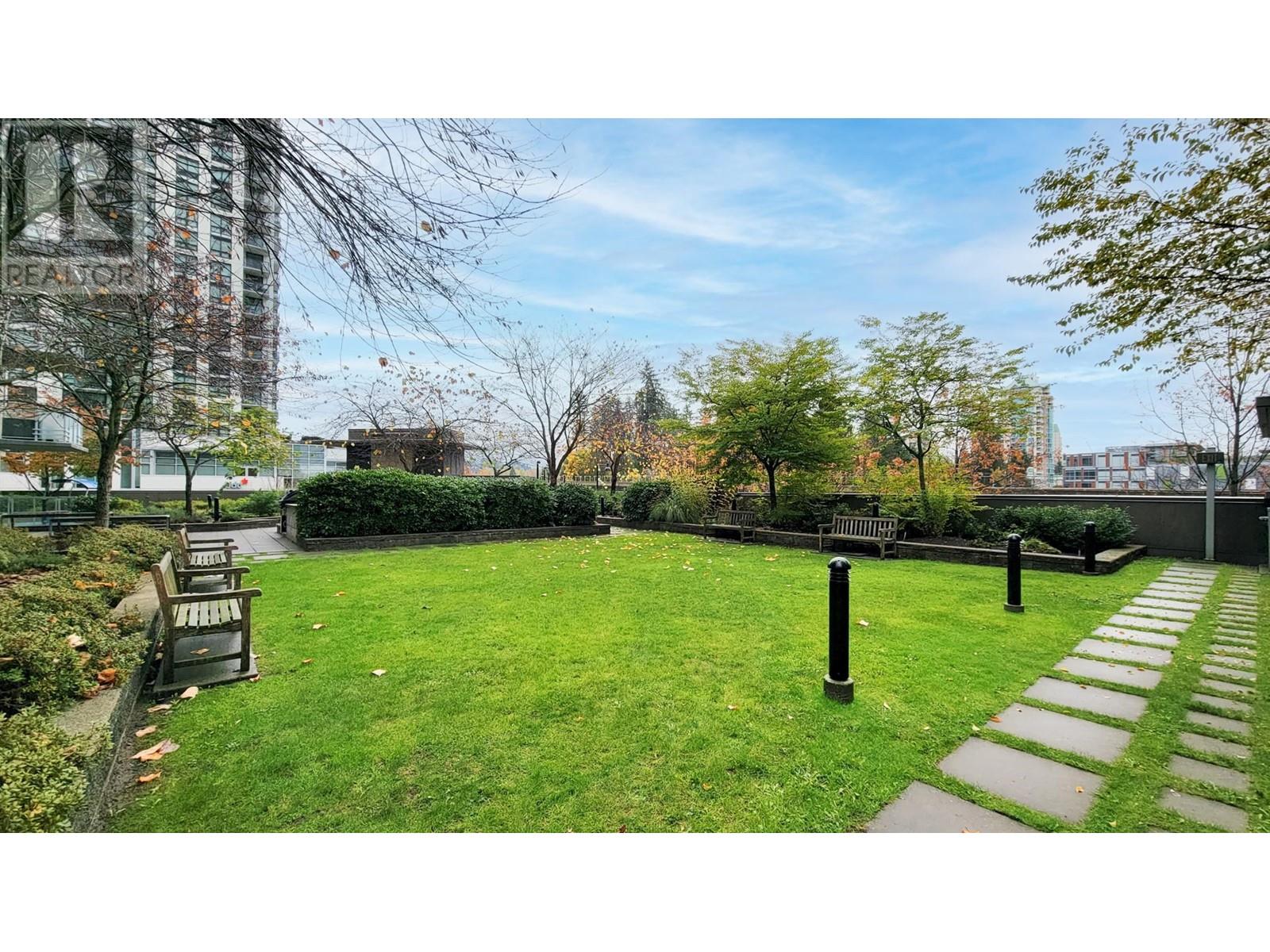 605 3008 Glen Drive, Coquitlam, British Columbia  V3B 0J5 - Photo 33 - R2824996