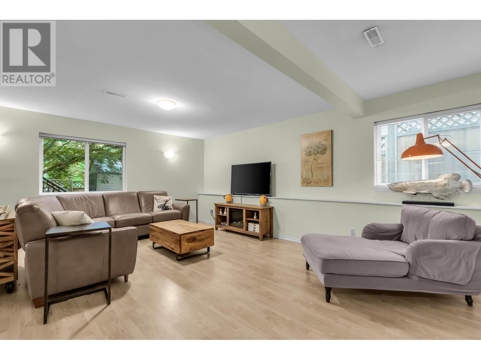 10992 241 Street, Maple Ridge, British Columbia  V2W 1H7 - Photo 28 - R2825289