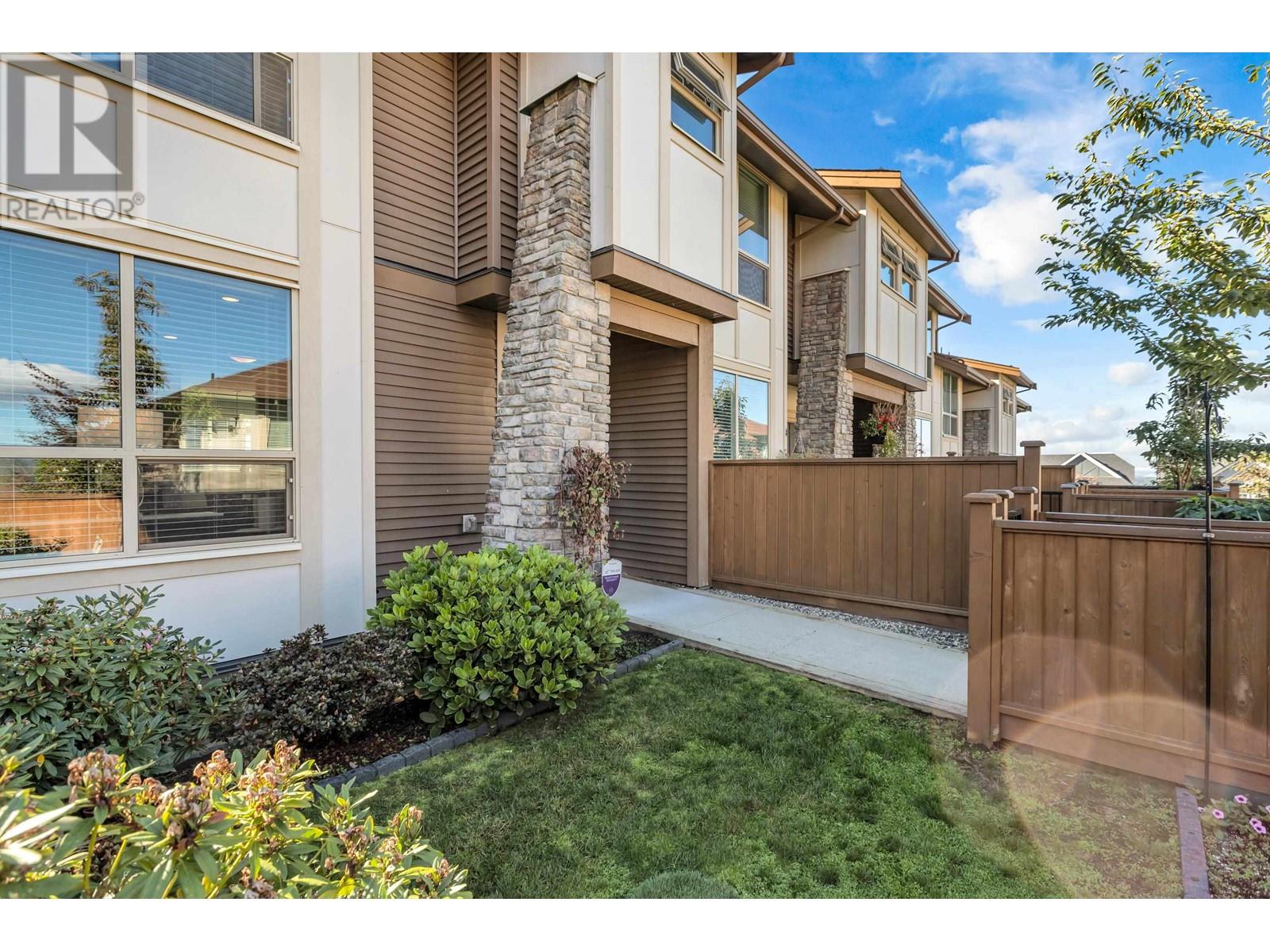 41 10480 248 Street, Maple Ridge, British Columbia  V2W 0J4 - Photo 2 - R2823516