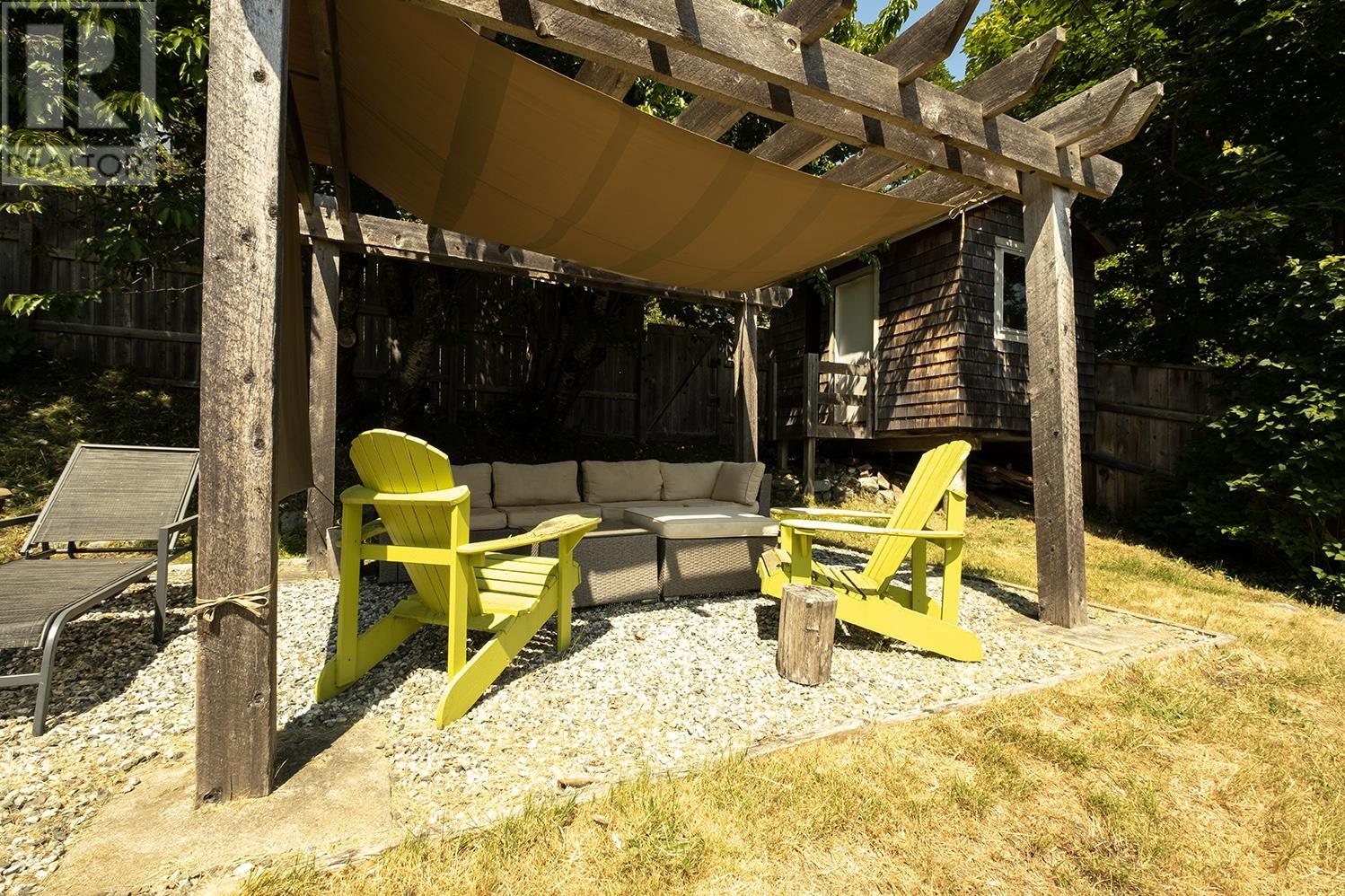 446 Central Avenue, Gibsons, British Columbia  V0N 1V1 - Photo 36 - R2830366