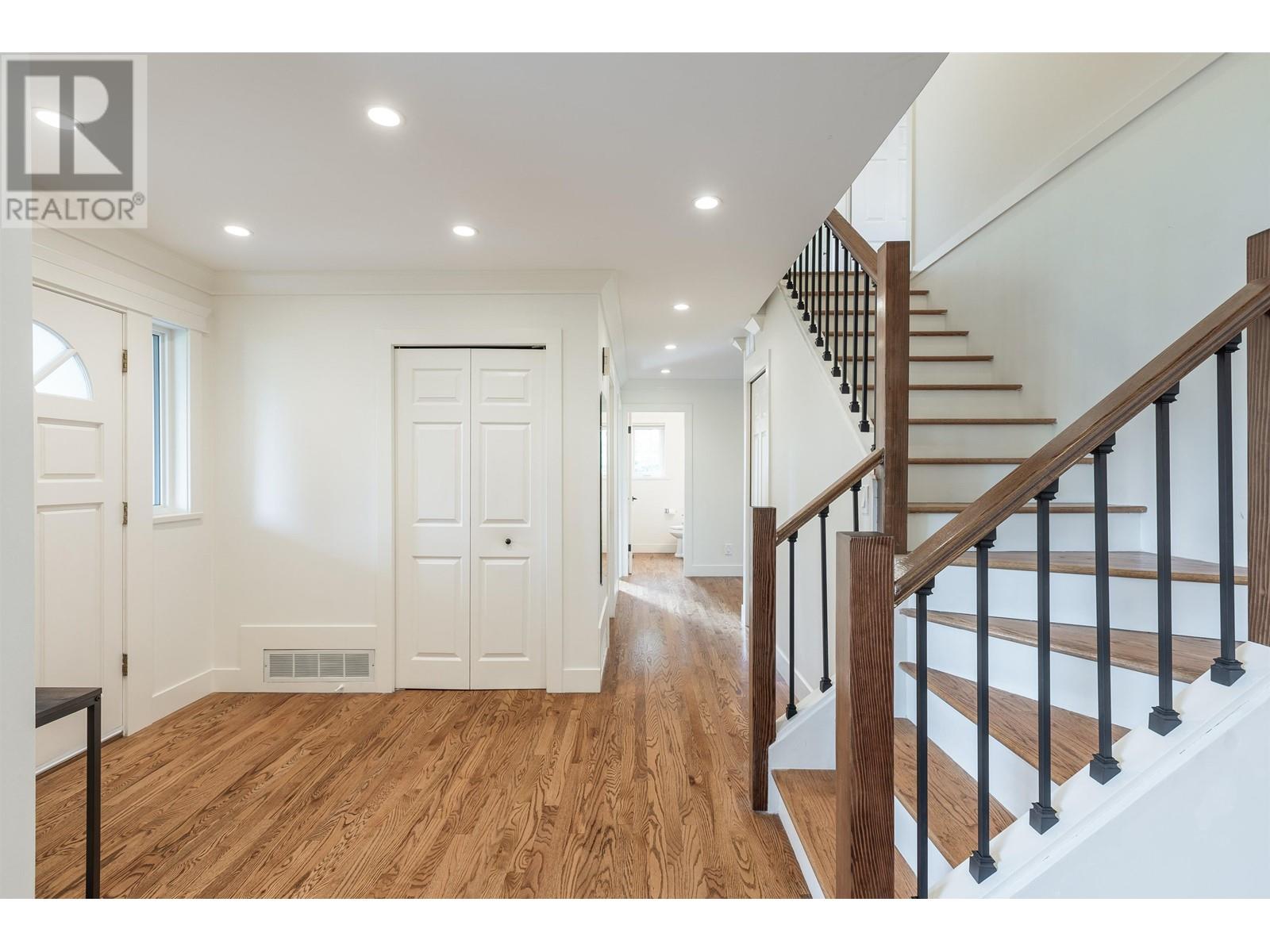 6655 Gamba Drive, Richmond, British Columbia  V7C 2G4 - Photo 24 - R2821207