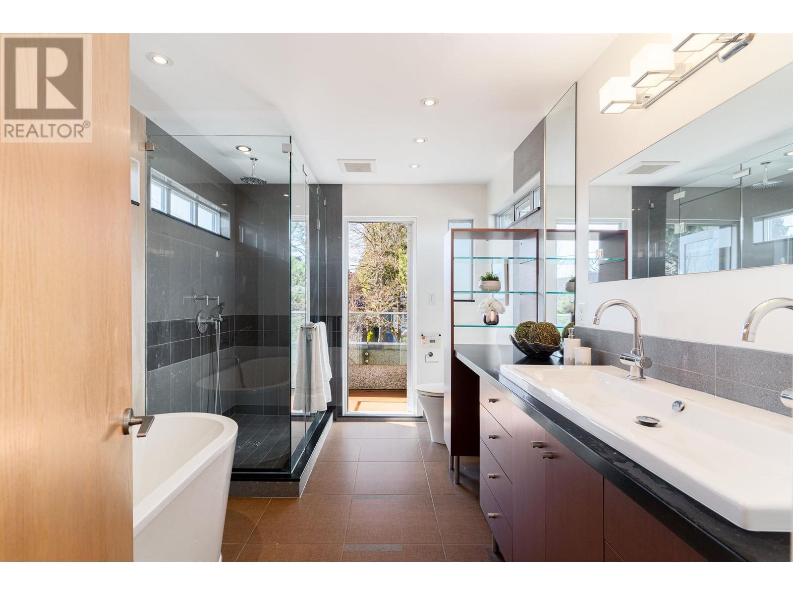 4888 Trafalgar Street, Vancouver, British Columbia  V6L 2M9 - Photo 26 - R2824543