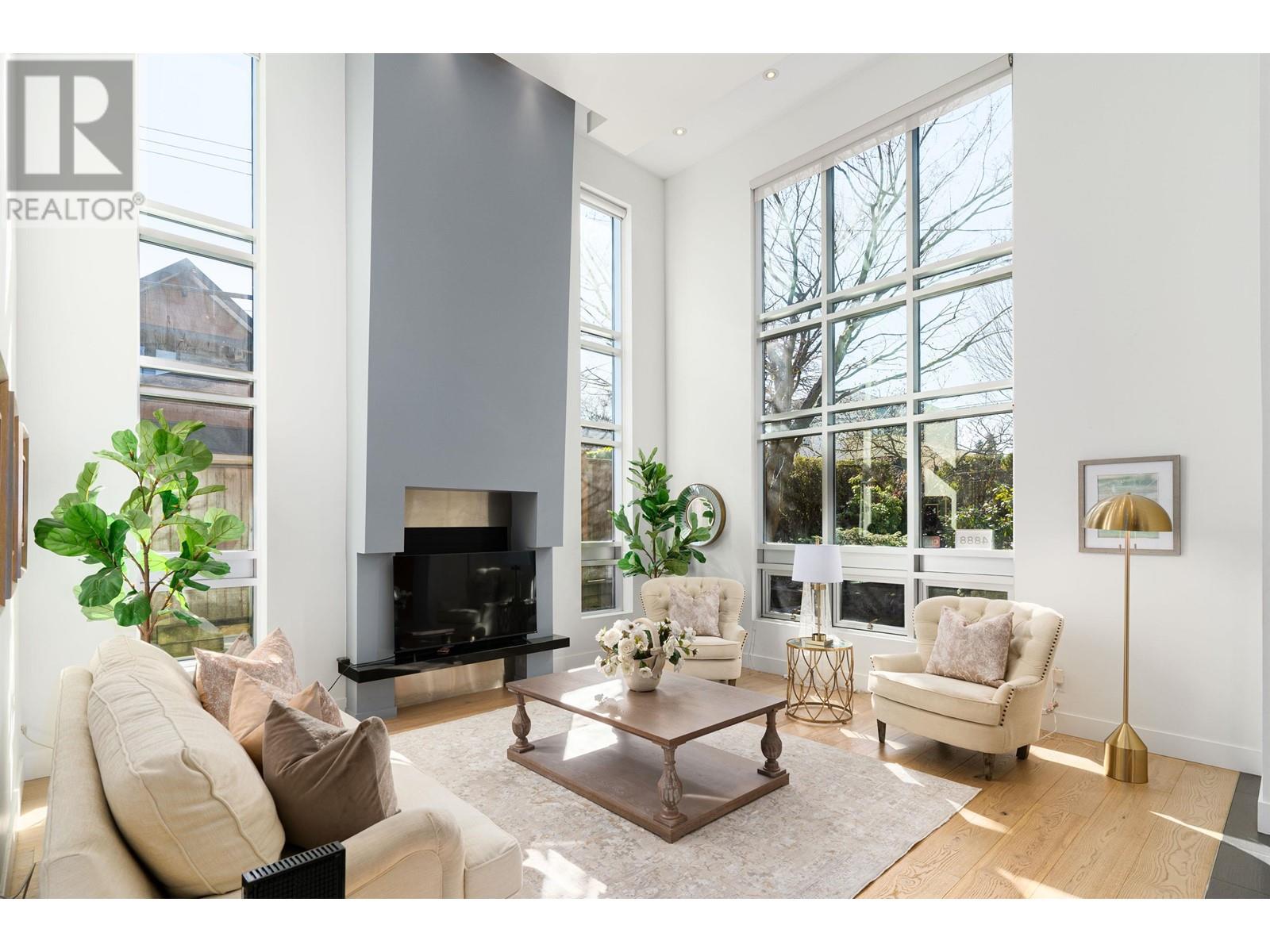 4888 Trafalgar Street, Vancouver, British Columbia  V6L 2M9 - Photo 4 - R2824543