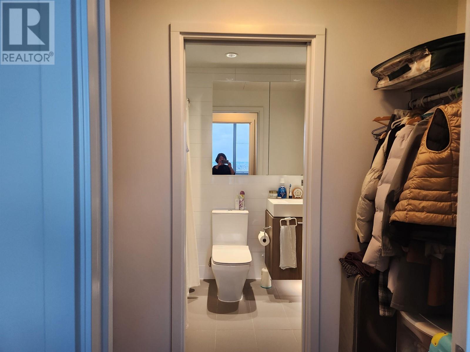 2907 1955 Alpha Way, Burnaby, British Columbia  V5C 0K6 - Photo 13 - R2828533