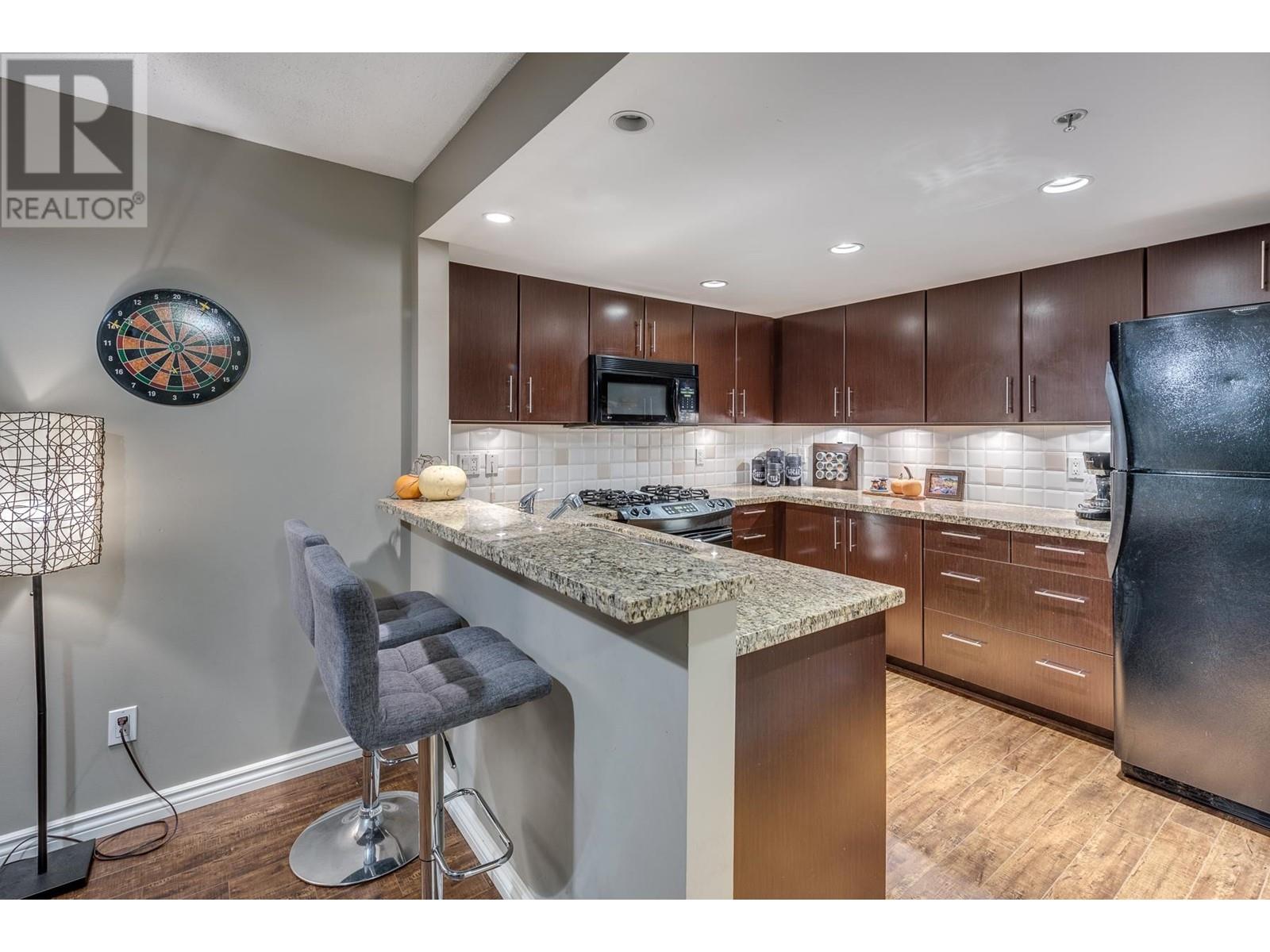 304 120 Milross Avenue, Vancouver, British Columbia  V6A 4K7 - Photo 4 - R2801693