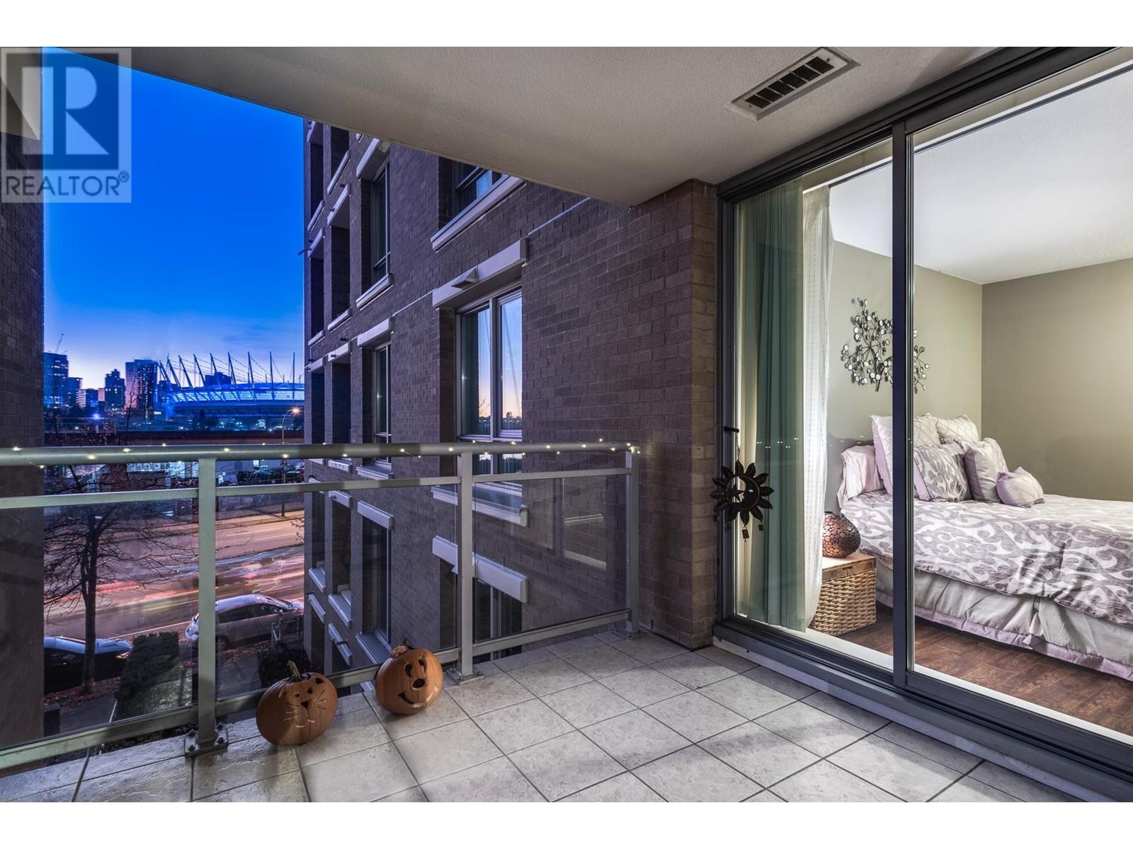 304 120 Milross Avenue, Vancouver, British Columbia  V6A 4K7 - Photo 9 - R2801693