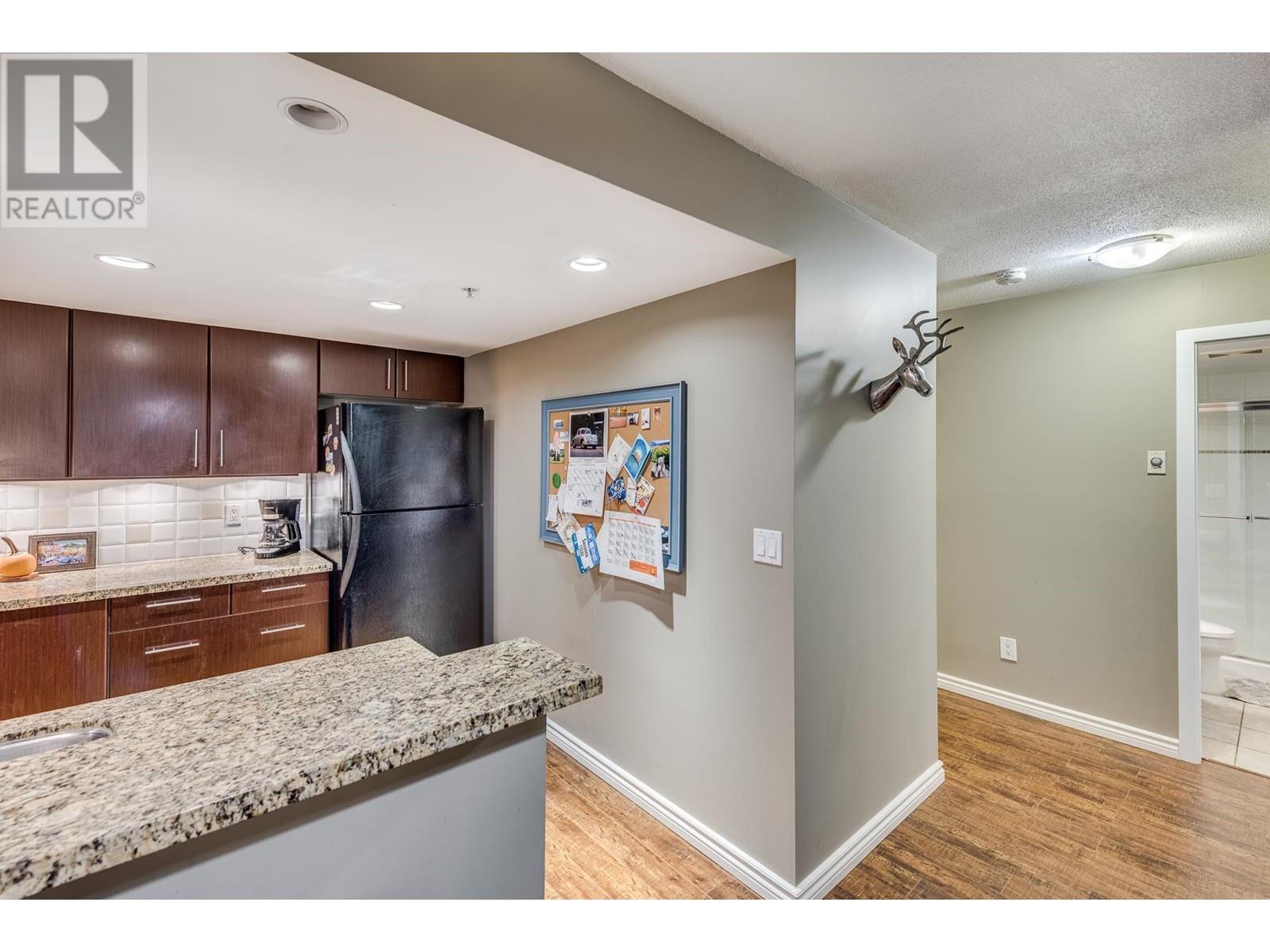 304 120 Milross Avenue, Vancouver, British Columbia  V6A 4K7 - Photo 8 - R2801693