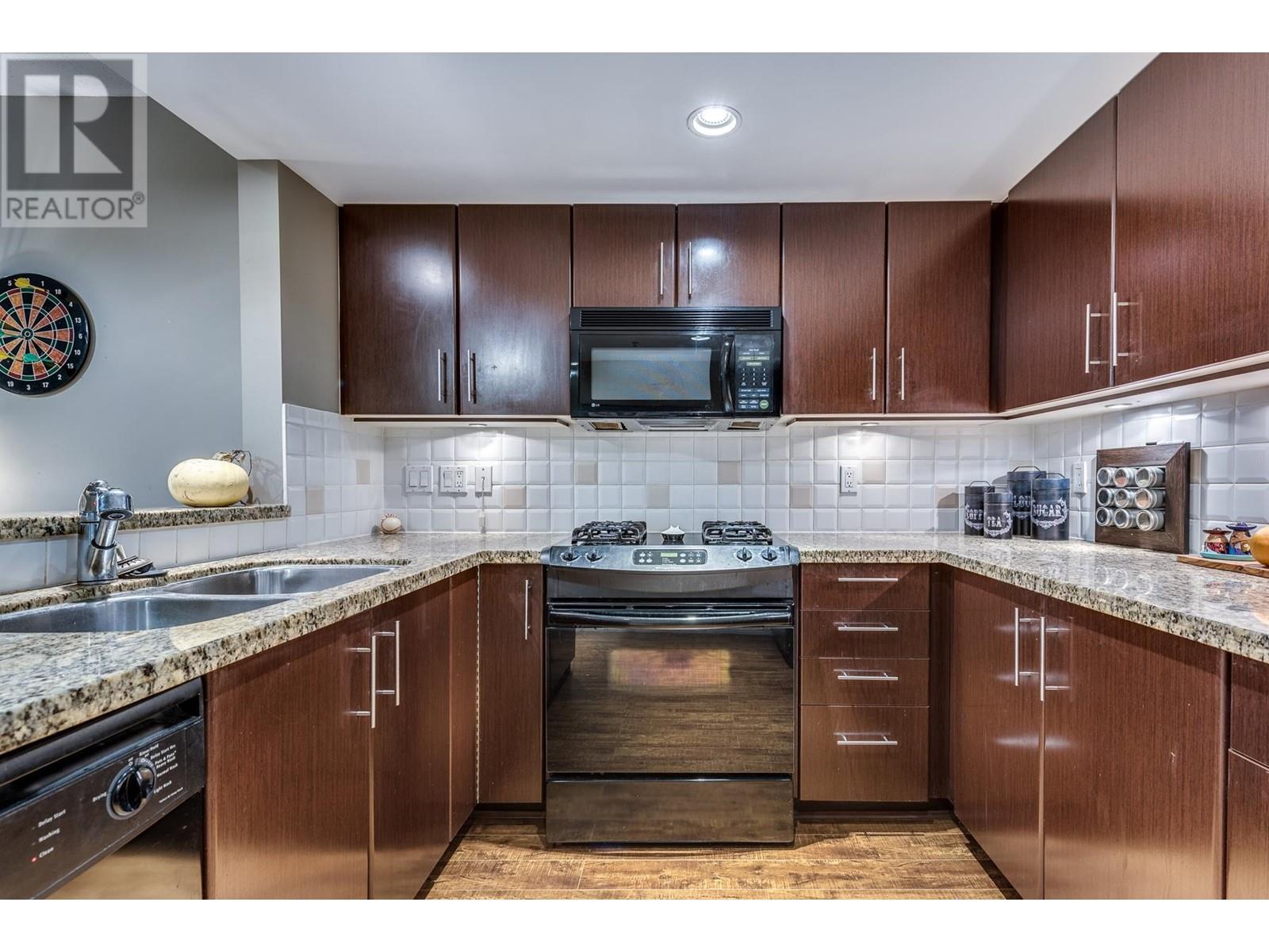 304 120 Milross Avenue, Vancouver, British Columbia  V6A 4K7 - Photo 6 - R2801693