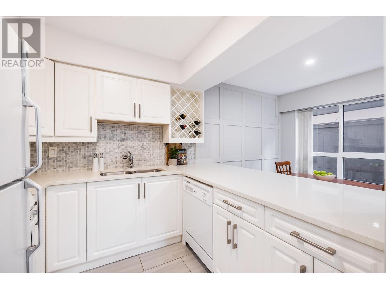 207 1827 W 3rd Avenue, Vancouver, British Columbia  V6J 1K9 - Photo 9 - R2821304