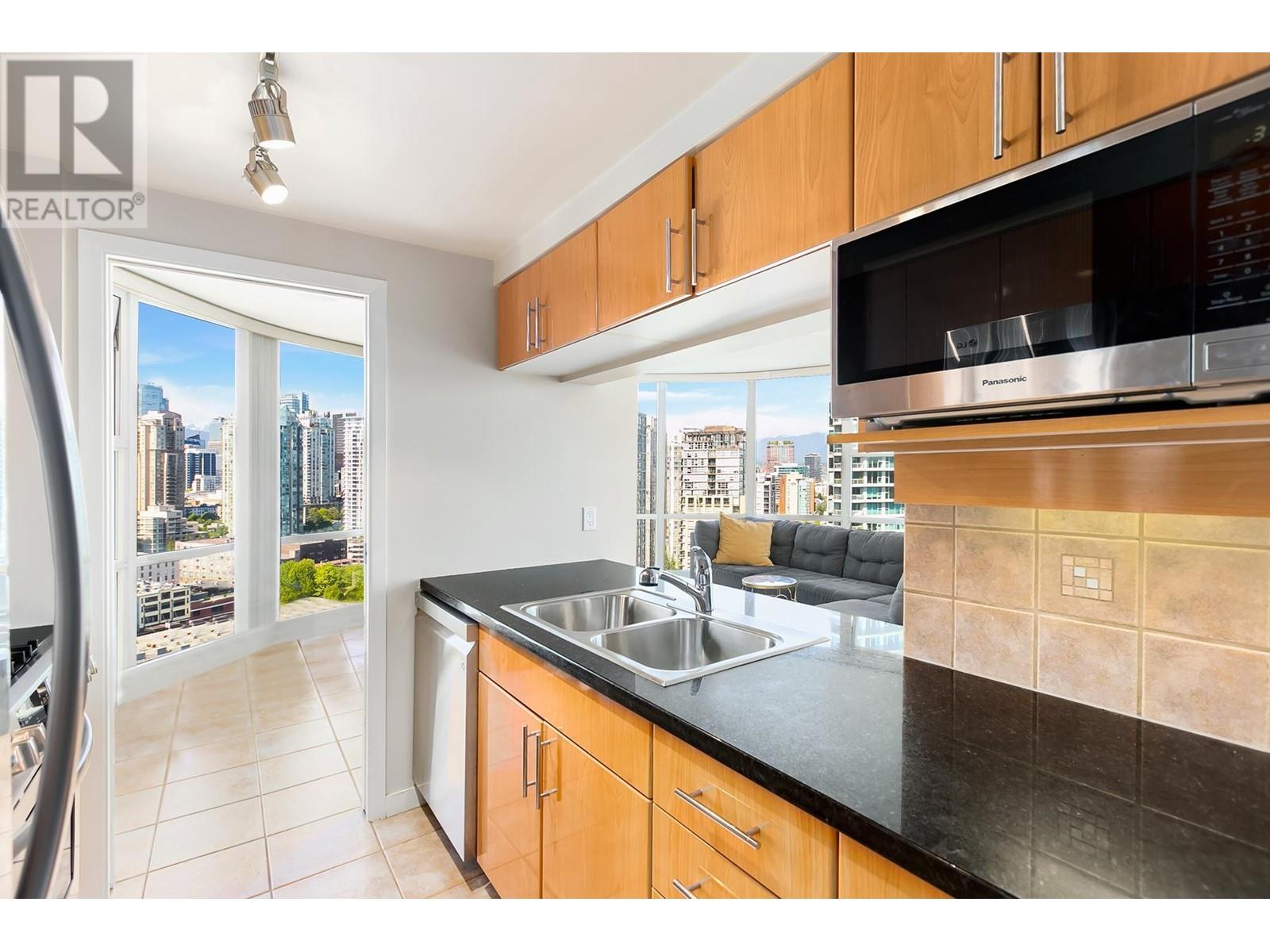 2606 193 Aquarius Mews, Vancouver, British Columbia  V6Z 2Z2 - Photo 6 - R2806973