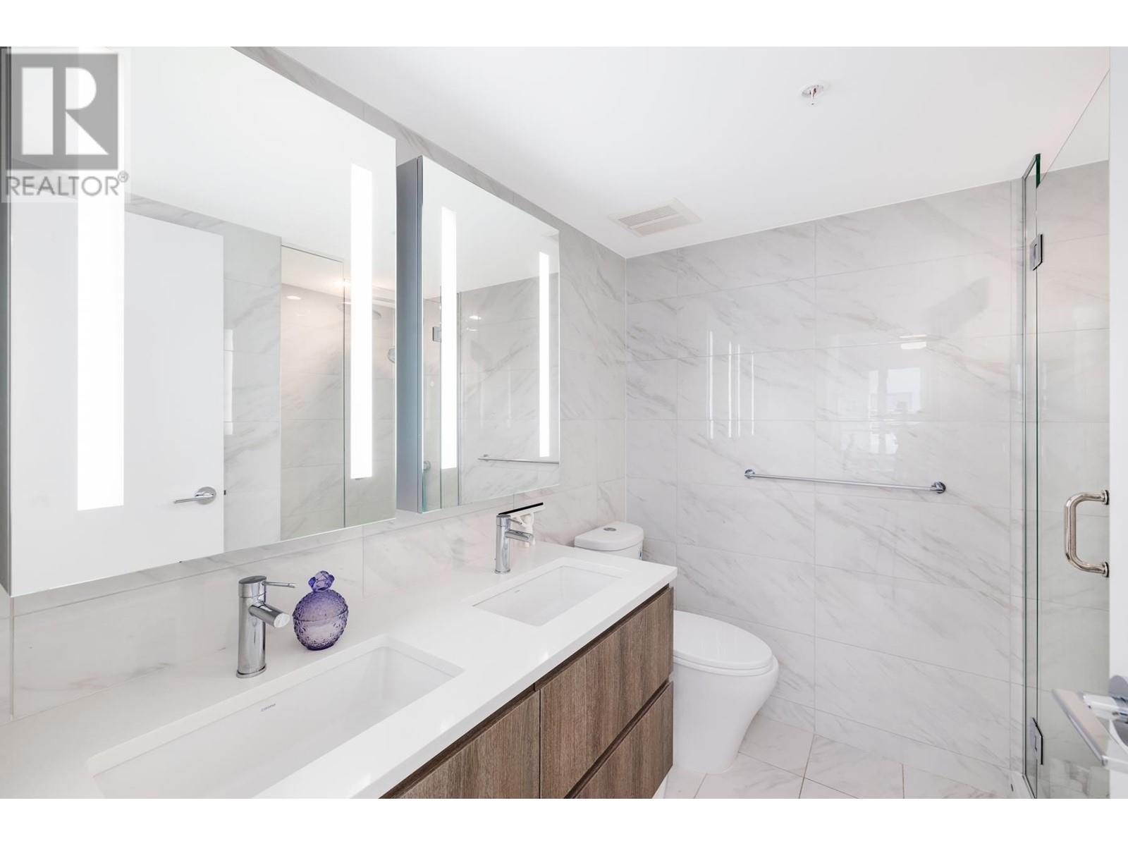 213 2060 Curling Road, North Vancouver, British Columbia  V7P 0E1 - Photo 12 - R2826364