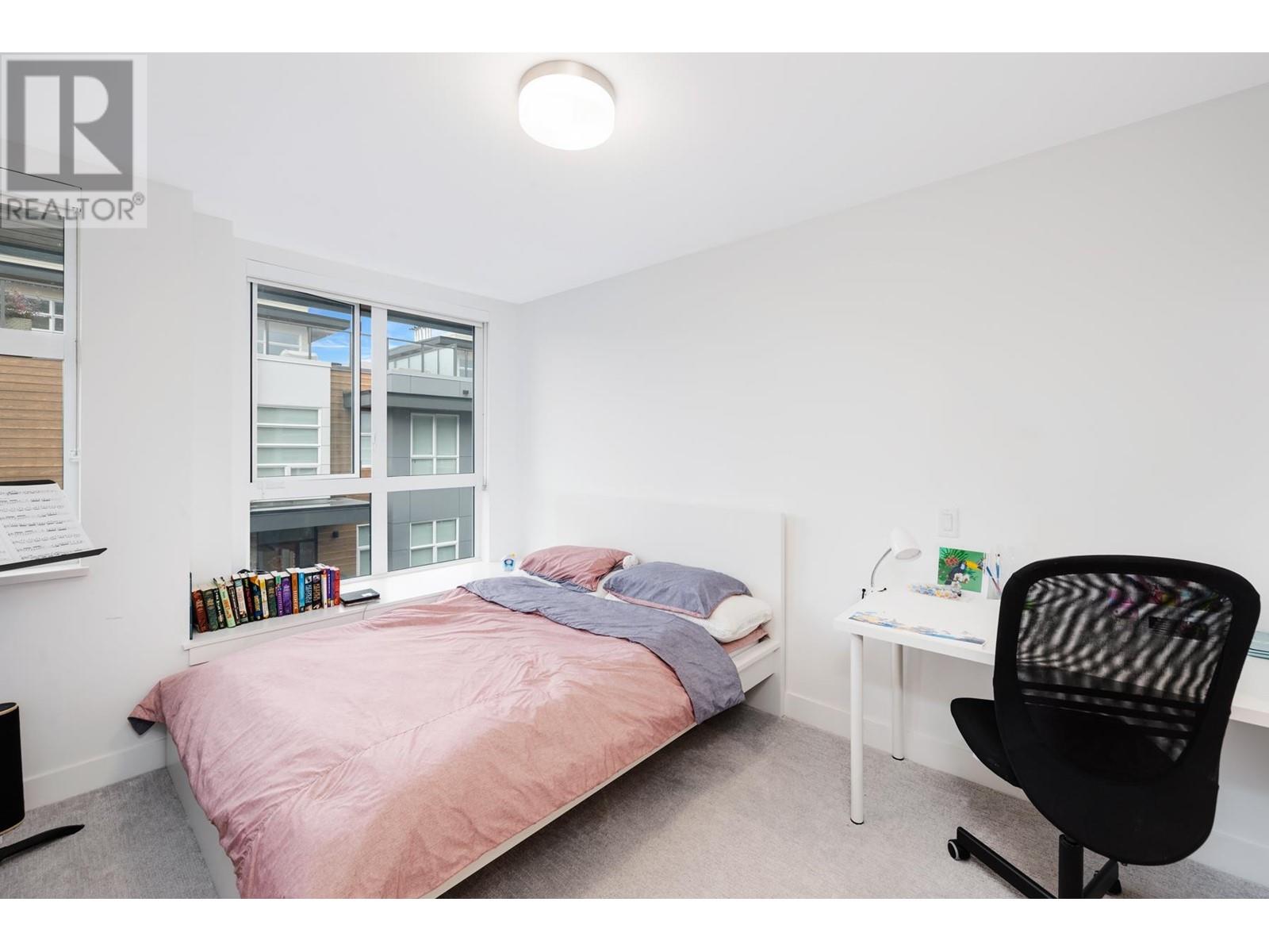 213 2060 Curling Road, North Vancouver, British Columbia  V7P 0E1 - Photo 10 - R2826364