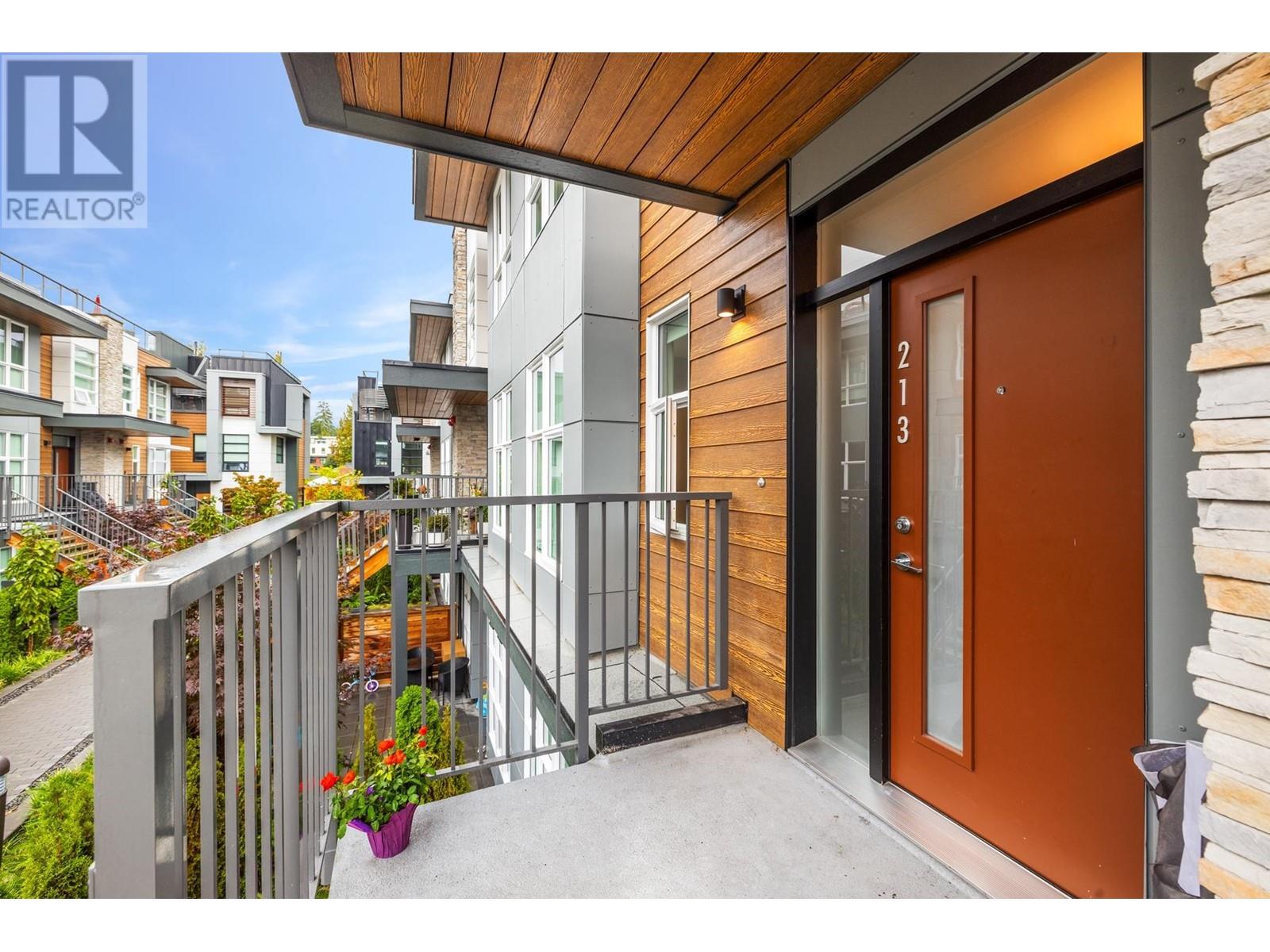 213 2060 Curling Road, North Vancouver, British Columbia  V7P 0E1 - Photo 18 - R2826364