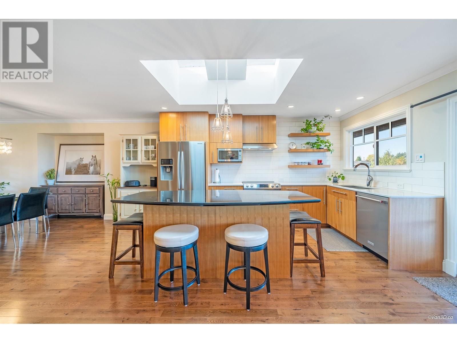 4075 Brandon Street, Burnaby, British Columbia  V5G 2P7 - Photo 7 - R2829915