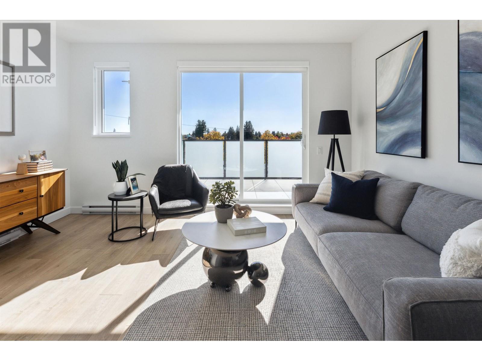 404 4933 Clarendon Street, Vancouver, British Columbia  V5R 3J3 - Photo 3 - R2819887