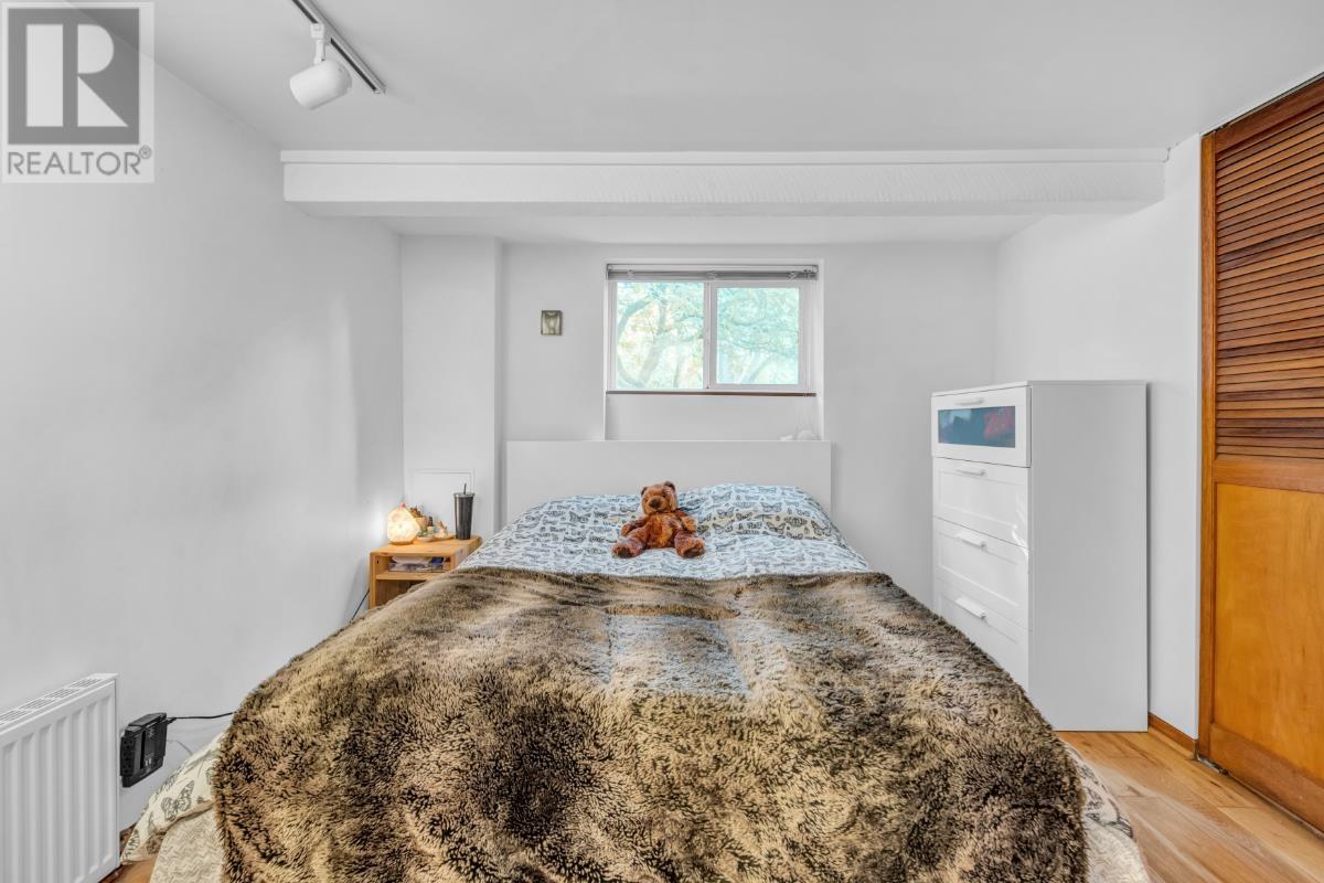 3081 W 3rd Avenue, Vancouver, British Columbia  V6K 1M9 - Photo 18 - R2824823