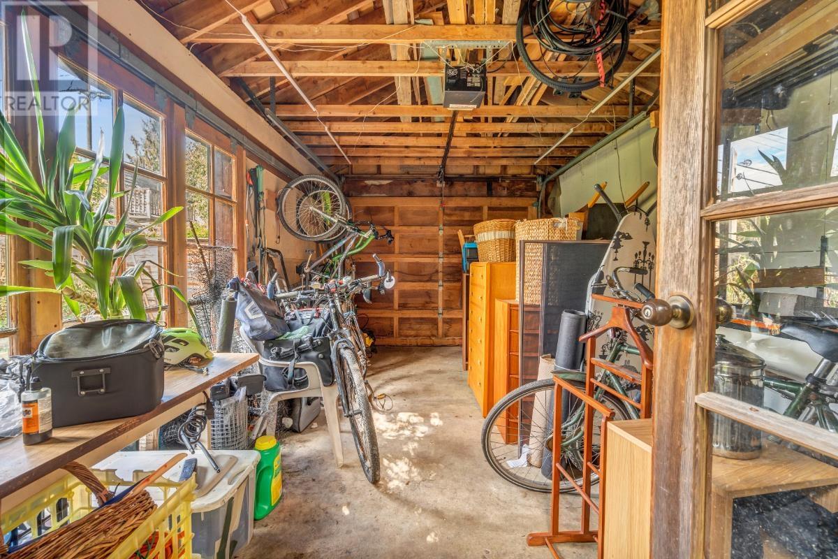 3081 W 3rd Avenue, Vancouver, British Columbia  V6K 1M9 - Photo 25 - R2824823
