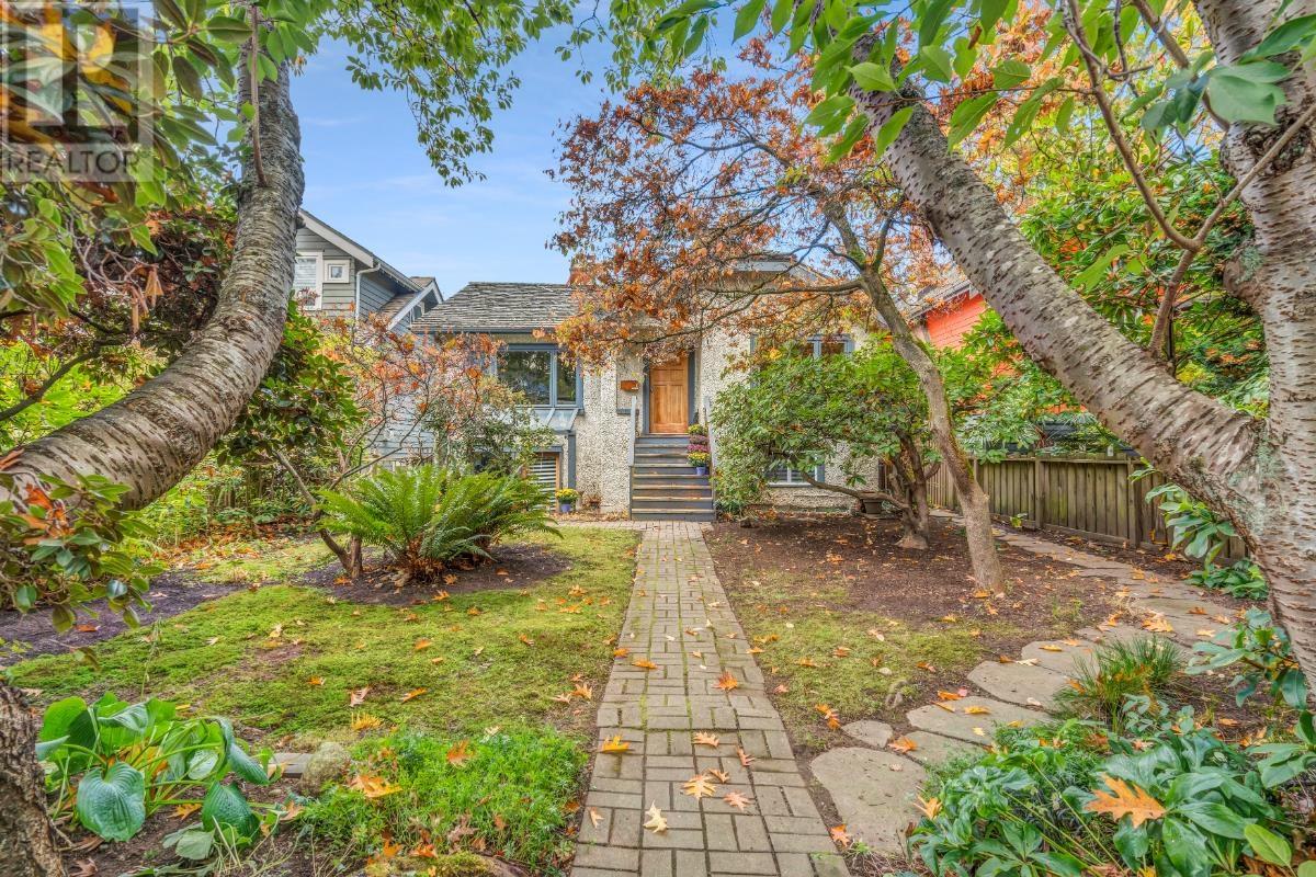 3081 W 3rd Avenue, Vancouver, British Columbia  V6K 1M9 - Photo 2 - R2824823