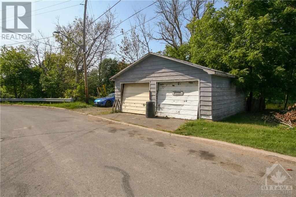 78 Mill Street, Chesterville, Ontario  K0C 1H0 - Photo 3 - 1368108