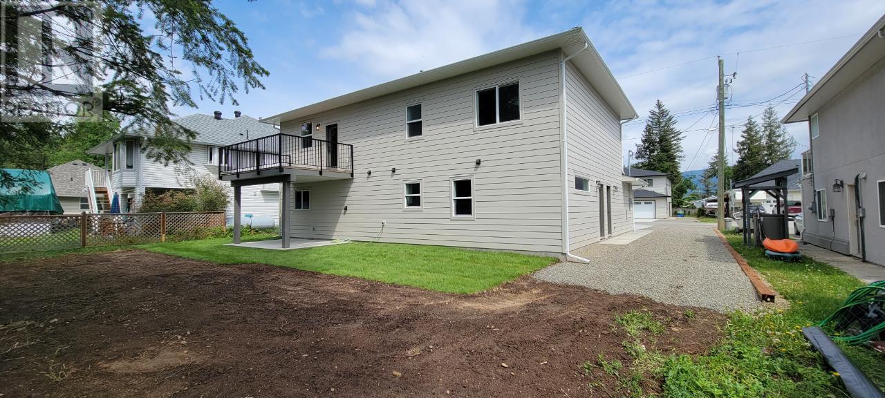 237 Murtle Road, Clearwater, British Columbia  V0E 1N1 - Photo 8 - 175657