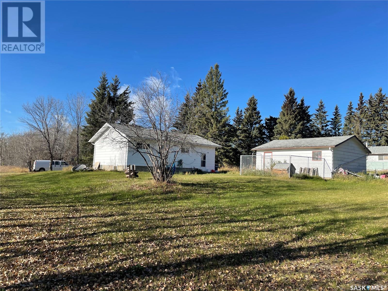 196 3rd Street W, Pierceland, Saskatchewan  S0M 2K0 - Photo 16 - SK951403