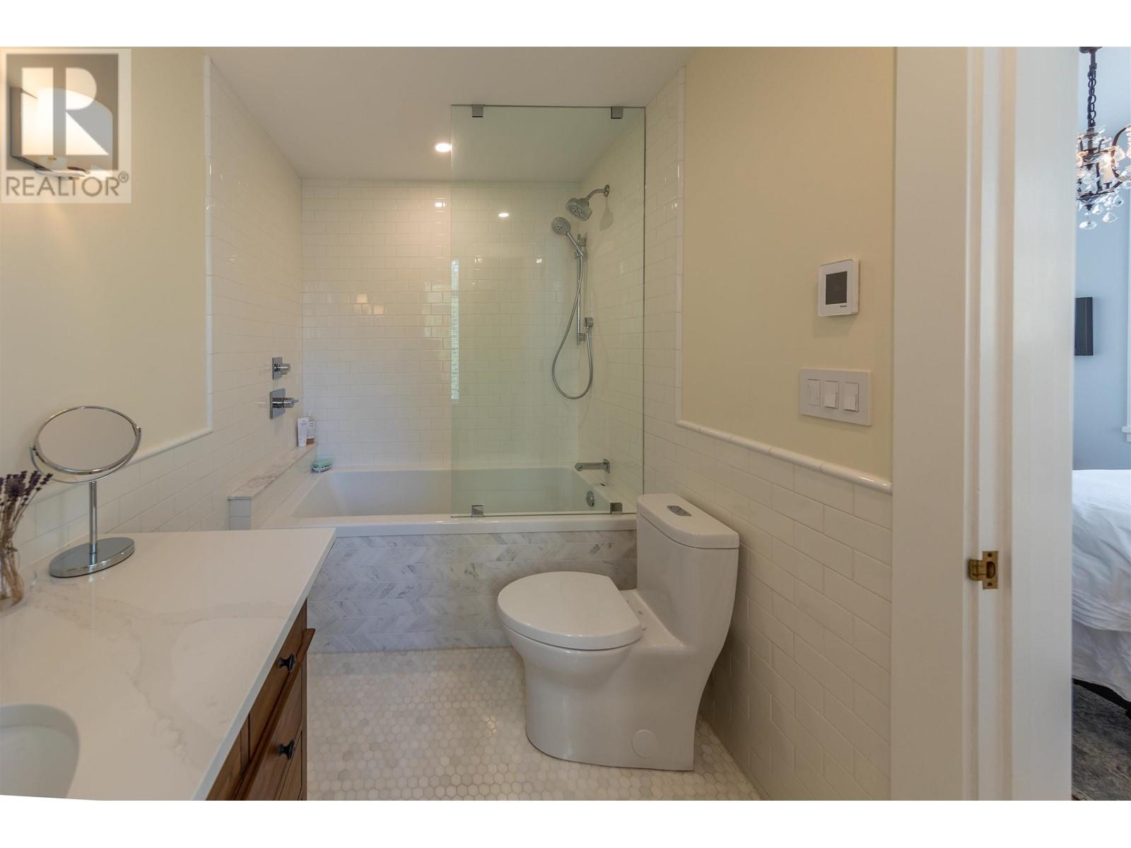 42 1386 Nicola Street, Vancouver, British Columbia  V6G 2G2 - Photo 17 - R2830558
