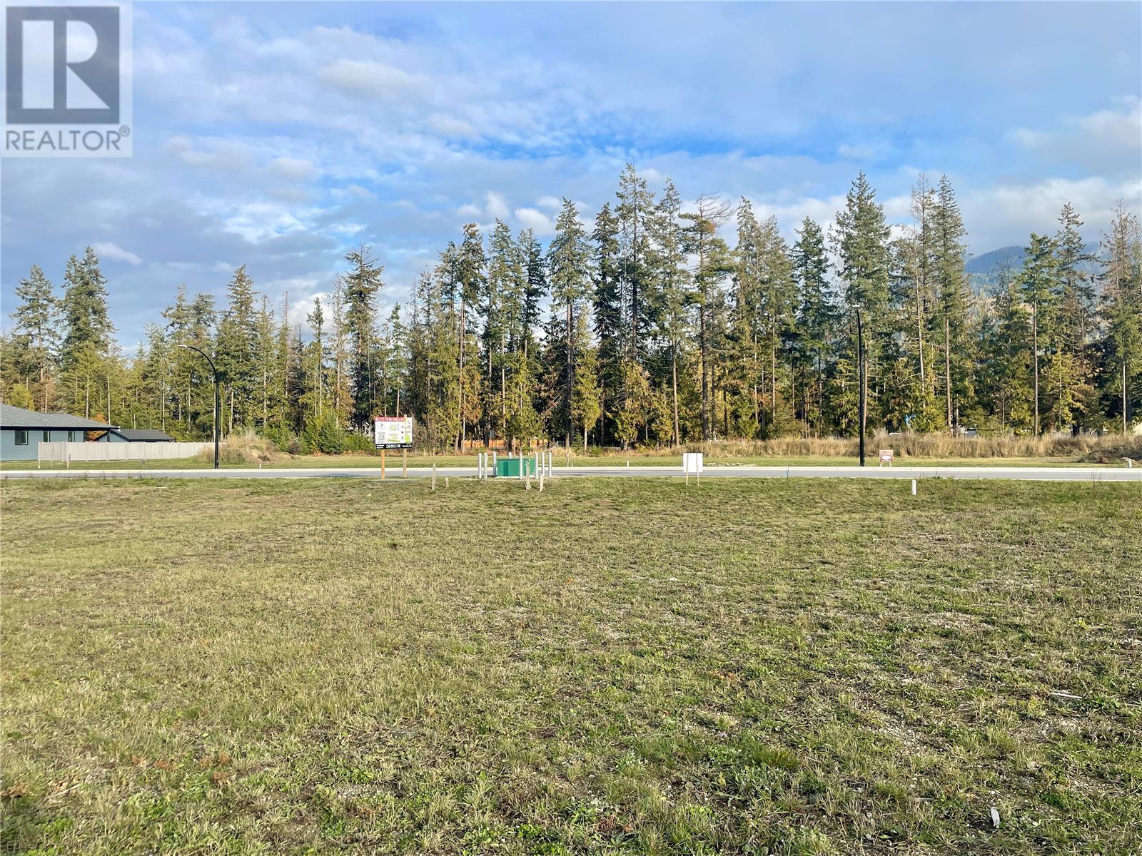 Lot 5 Hemlock South Crescent,, Sicamous, British Columbia  V0E 2V1 - Photo 7 - 10288120